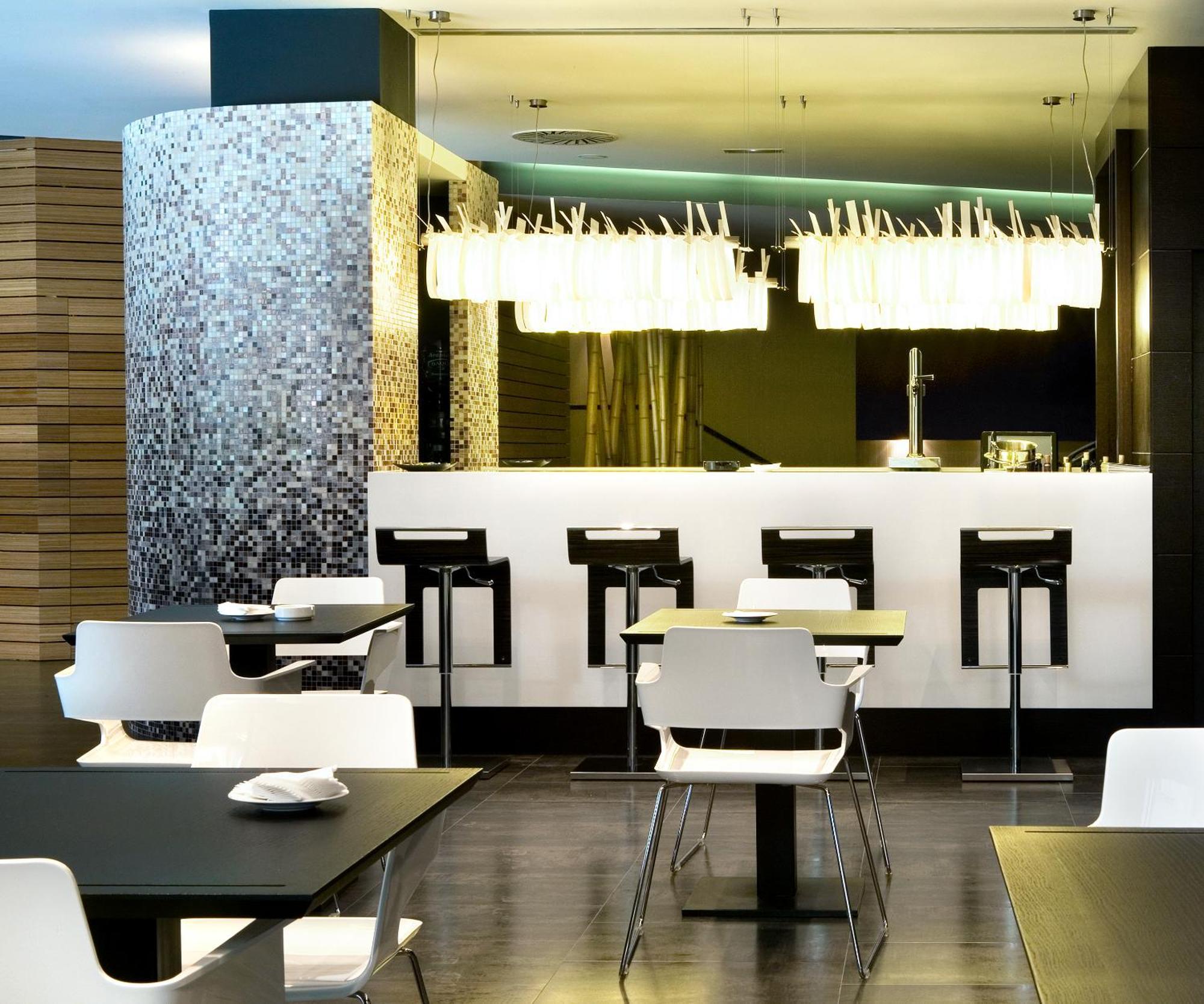 Hotel Silken Gran Teatro 4*