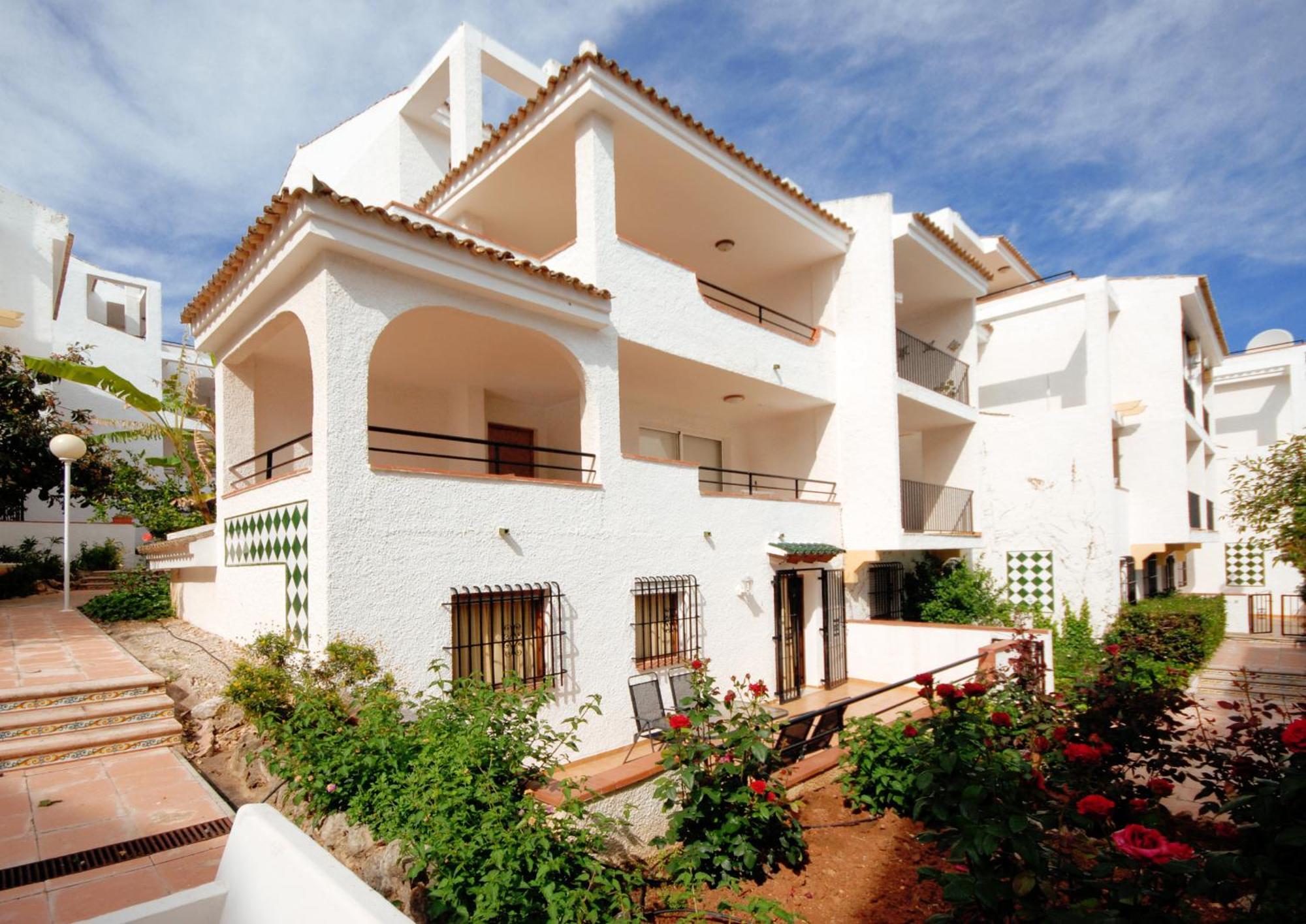 Complejo Bellavista Residencial Pego