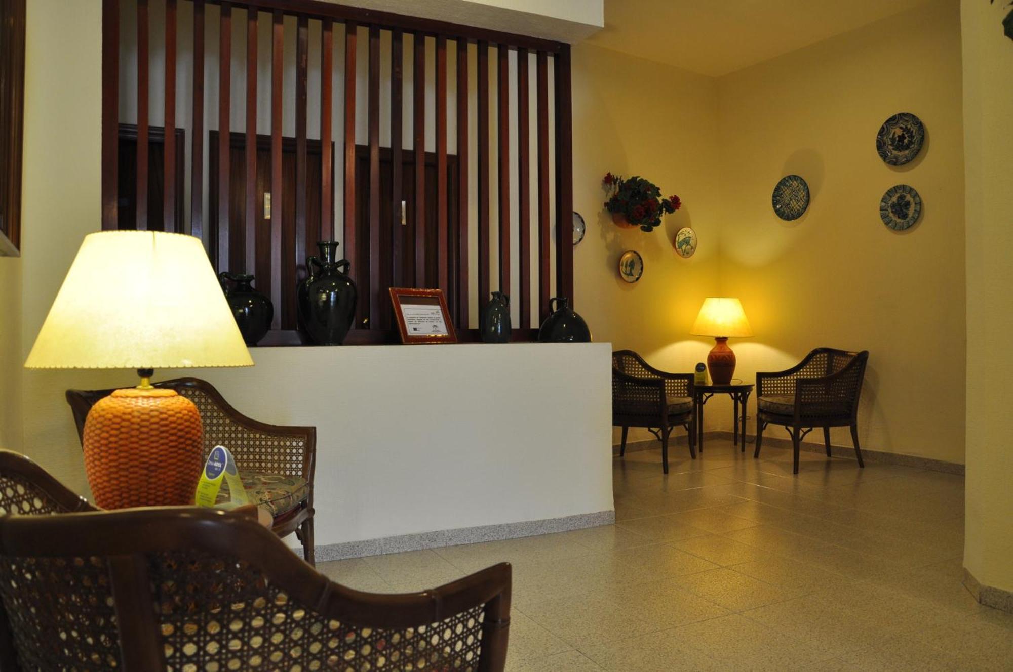 Hotel Riviera 2*