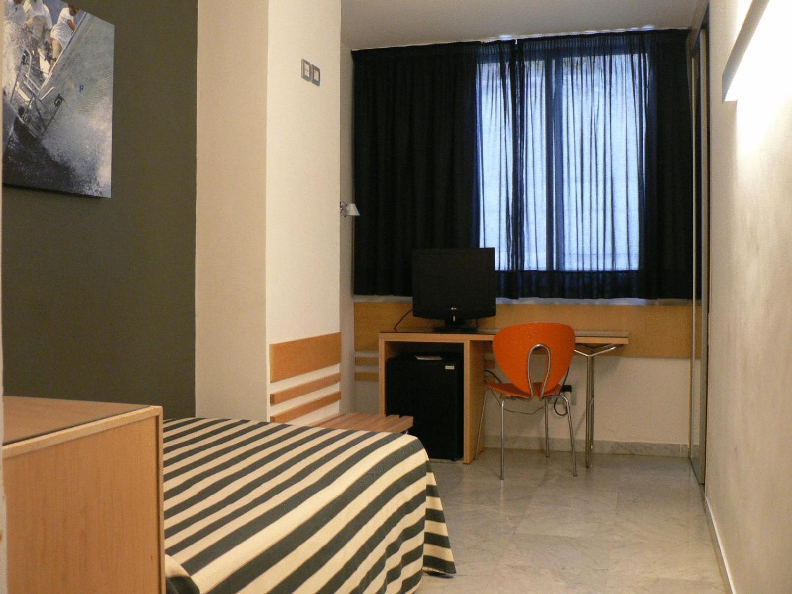 Hotel Nautico 2*