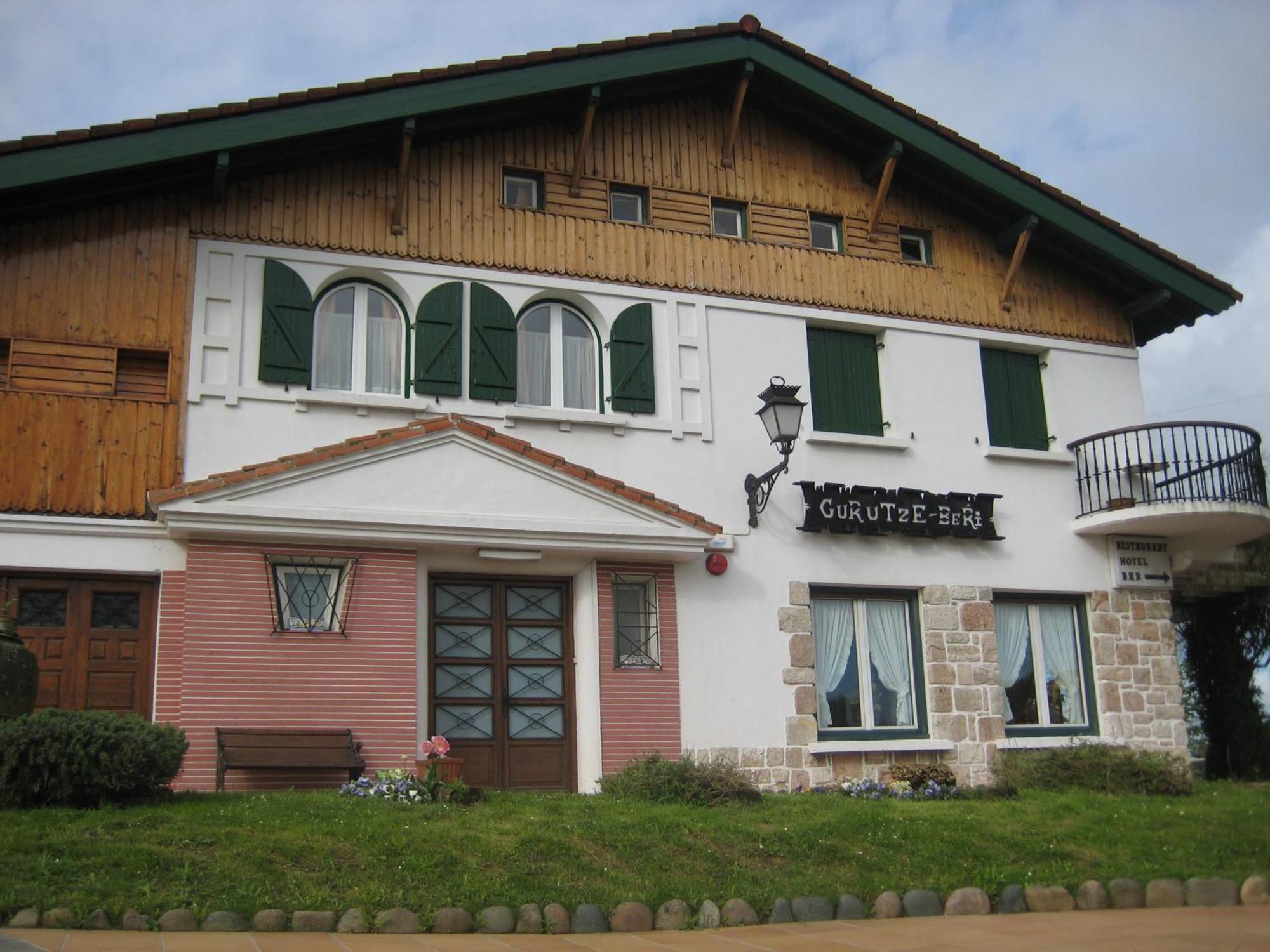 Hotel Gurutzeberri *