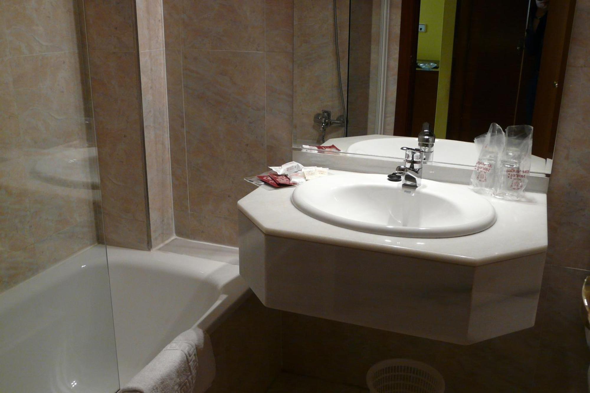 Hotel Idh Angel