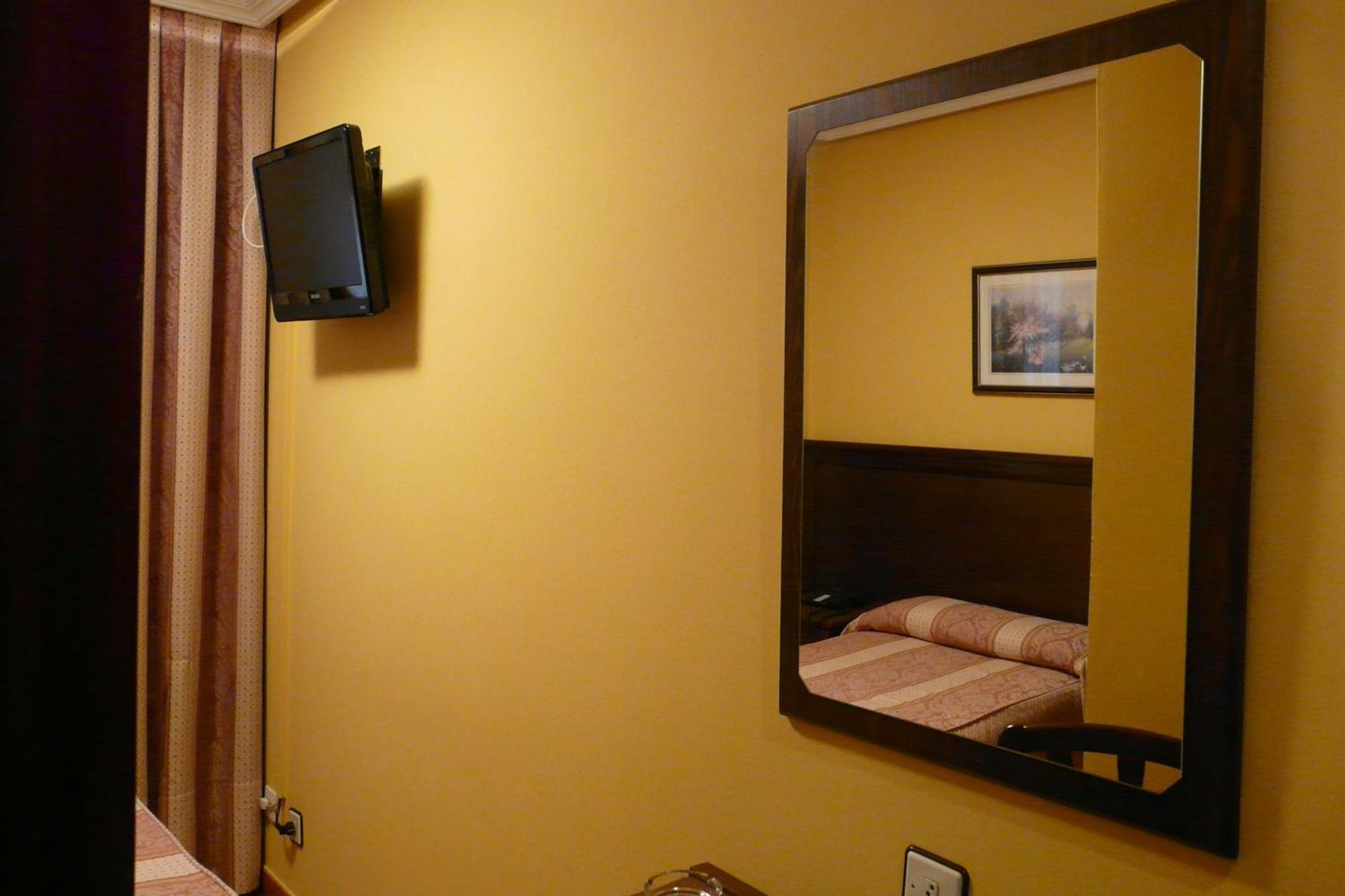 Hotel Idh Angel 3*