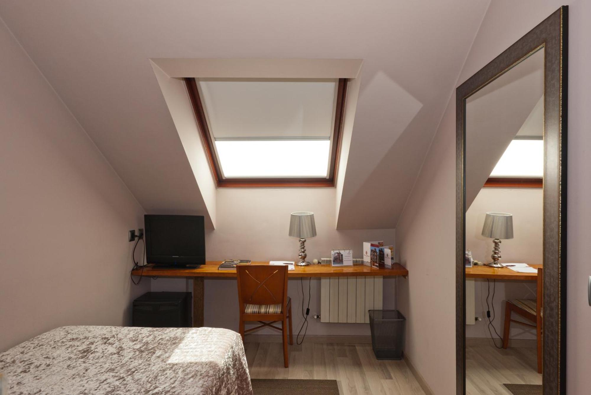 Hotel Vetusta 3*