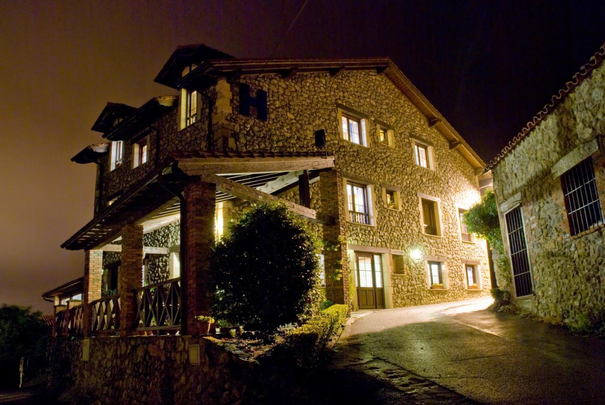 Rural Entrecomillas Comillas