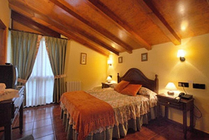 Hotel La Ercina Intriago