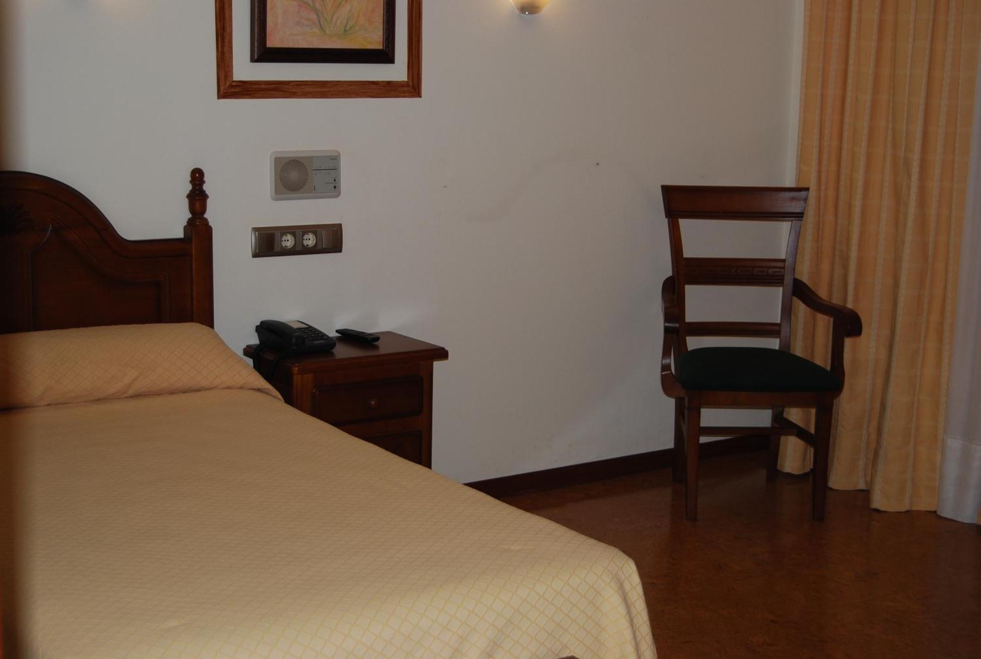 Hotel Heredero 3*
