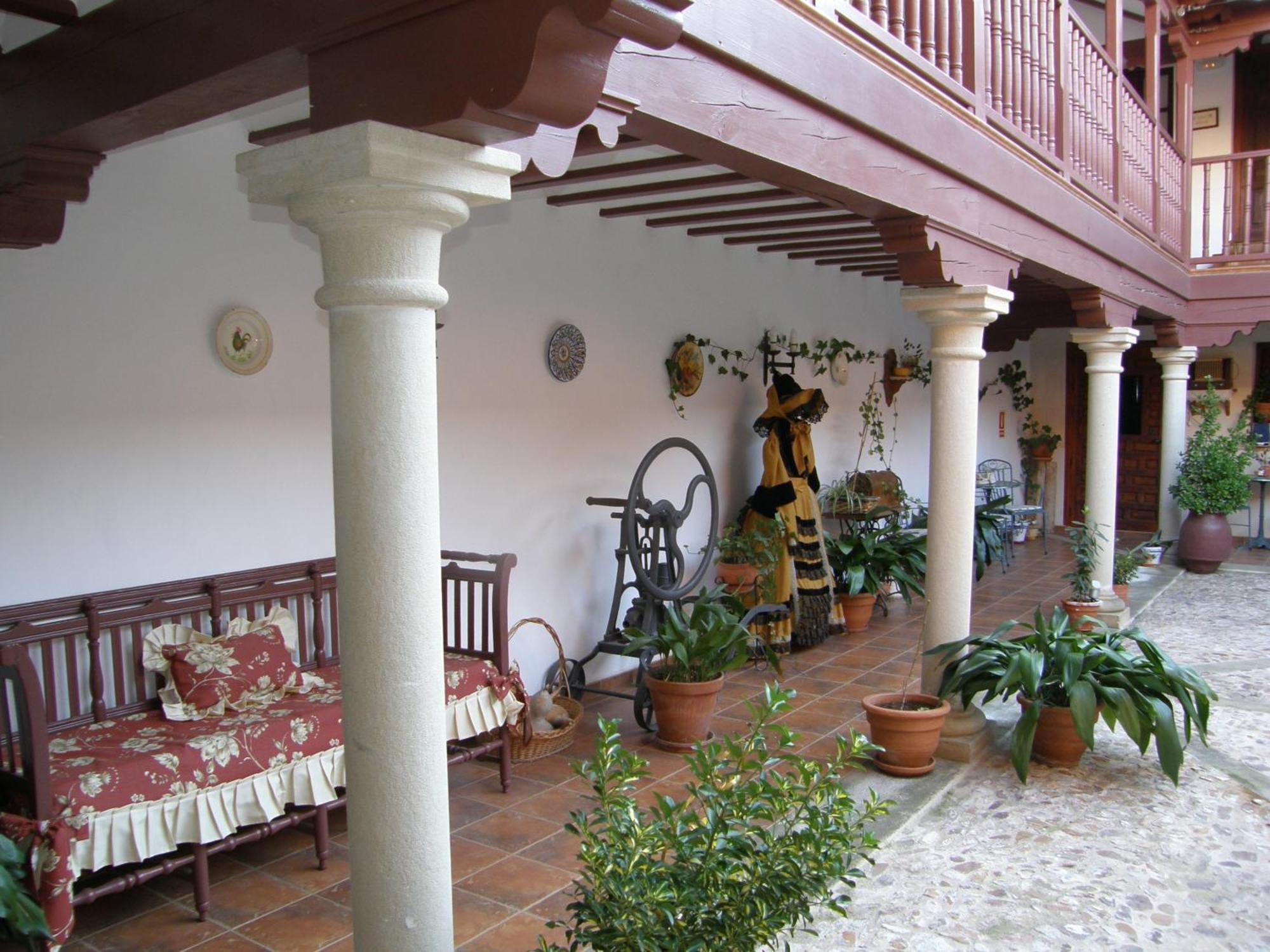 Hotel Caballeros Almagro