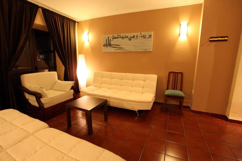 Guest house Zurbaran Llerena