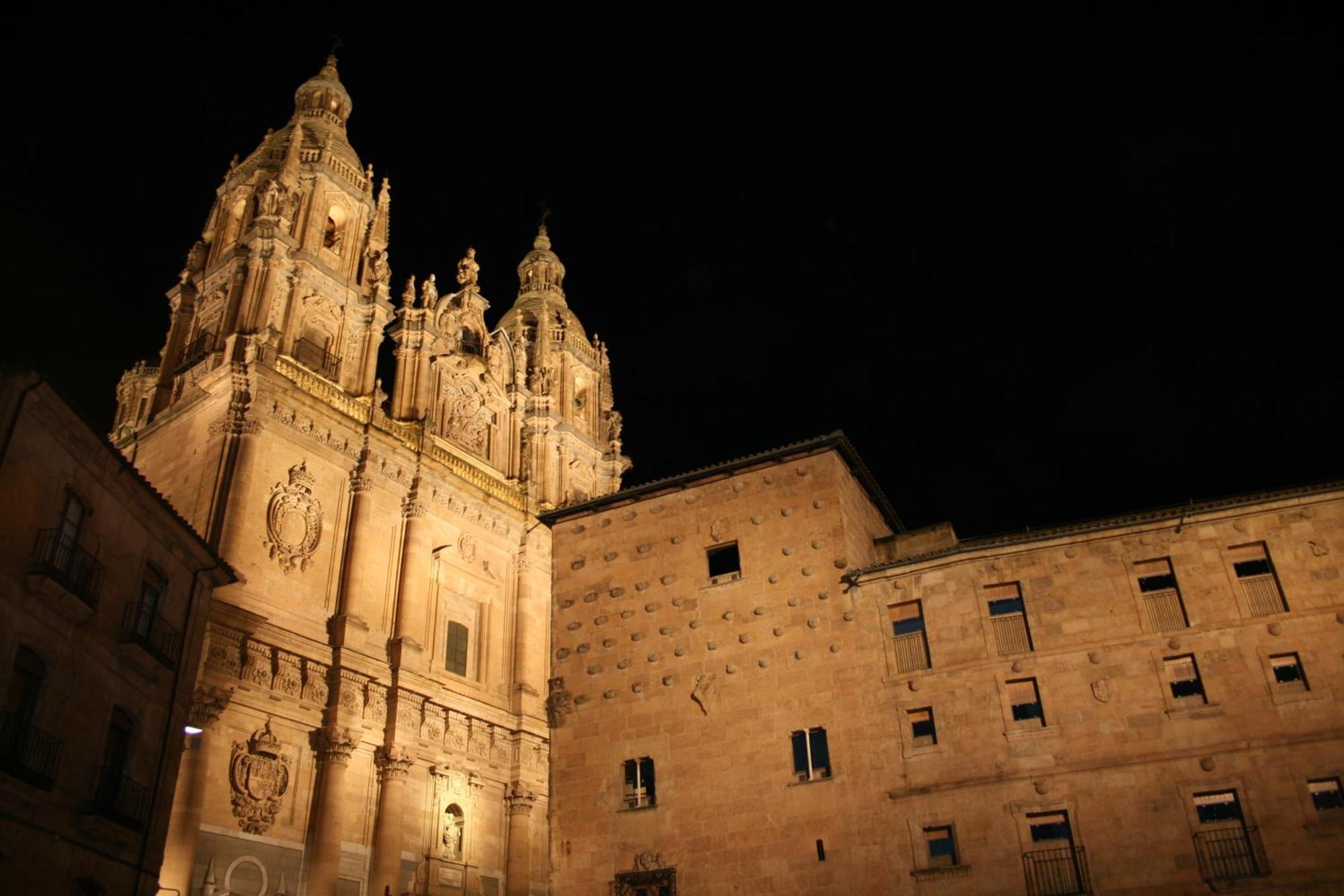Guest house Hostal Cuzco Salamanca