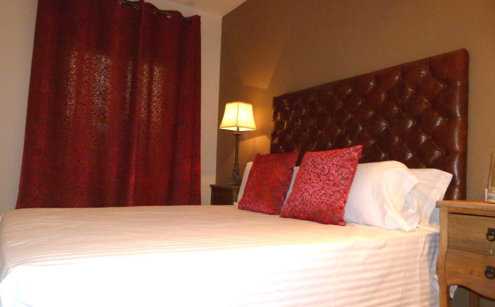Apartamento Turísticos Casas De Reyes *