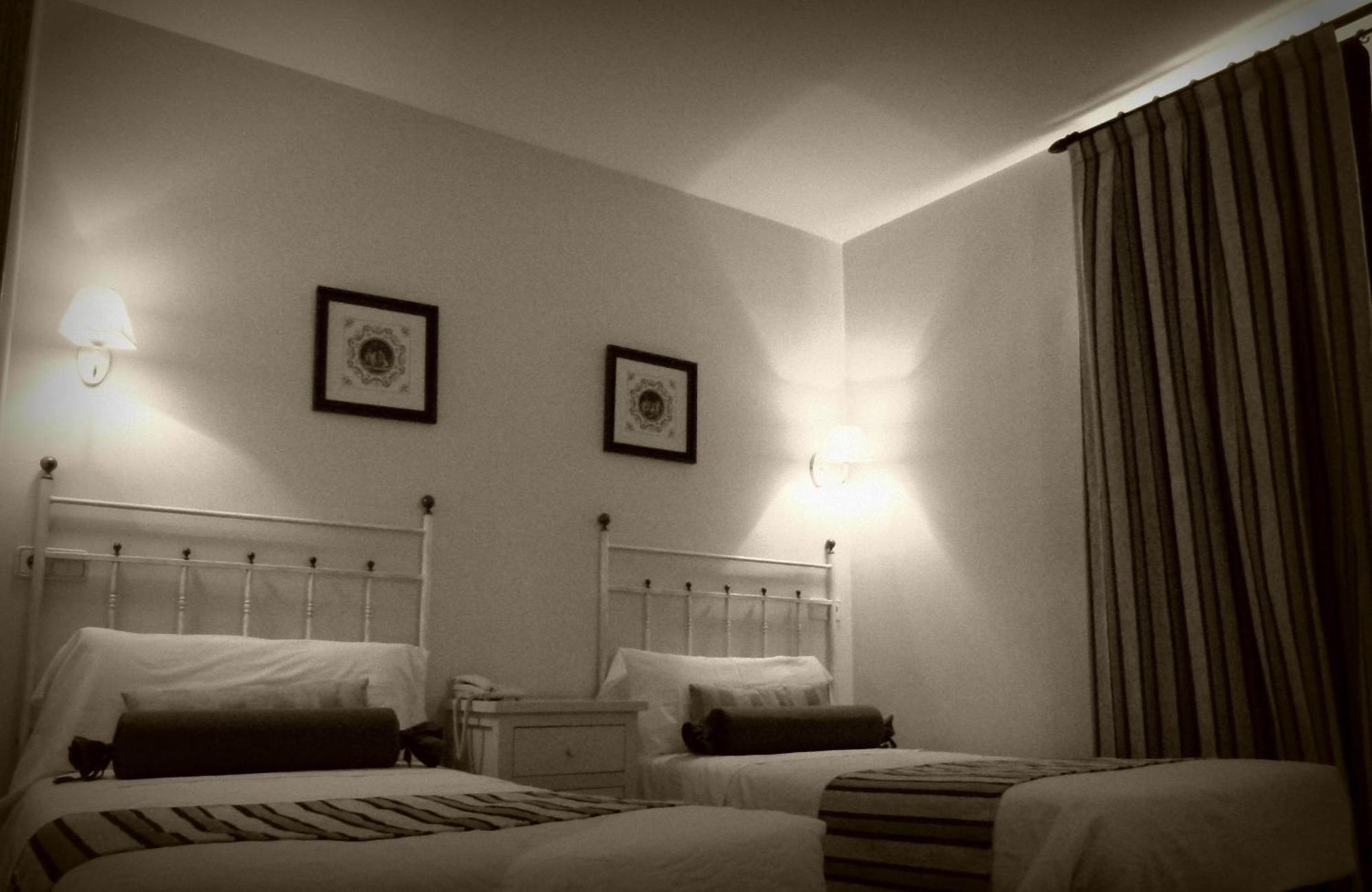 Apartamento Turísticos Casas De Reyes *