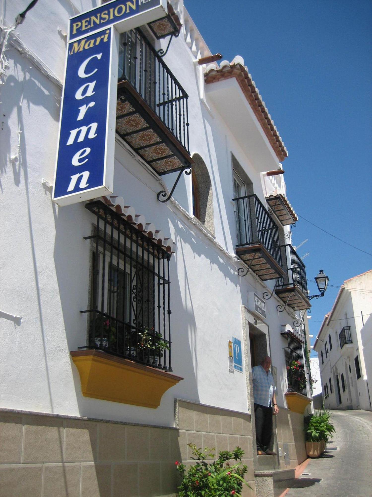 Guest house Mari Carmen Salobrena