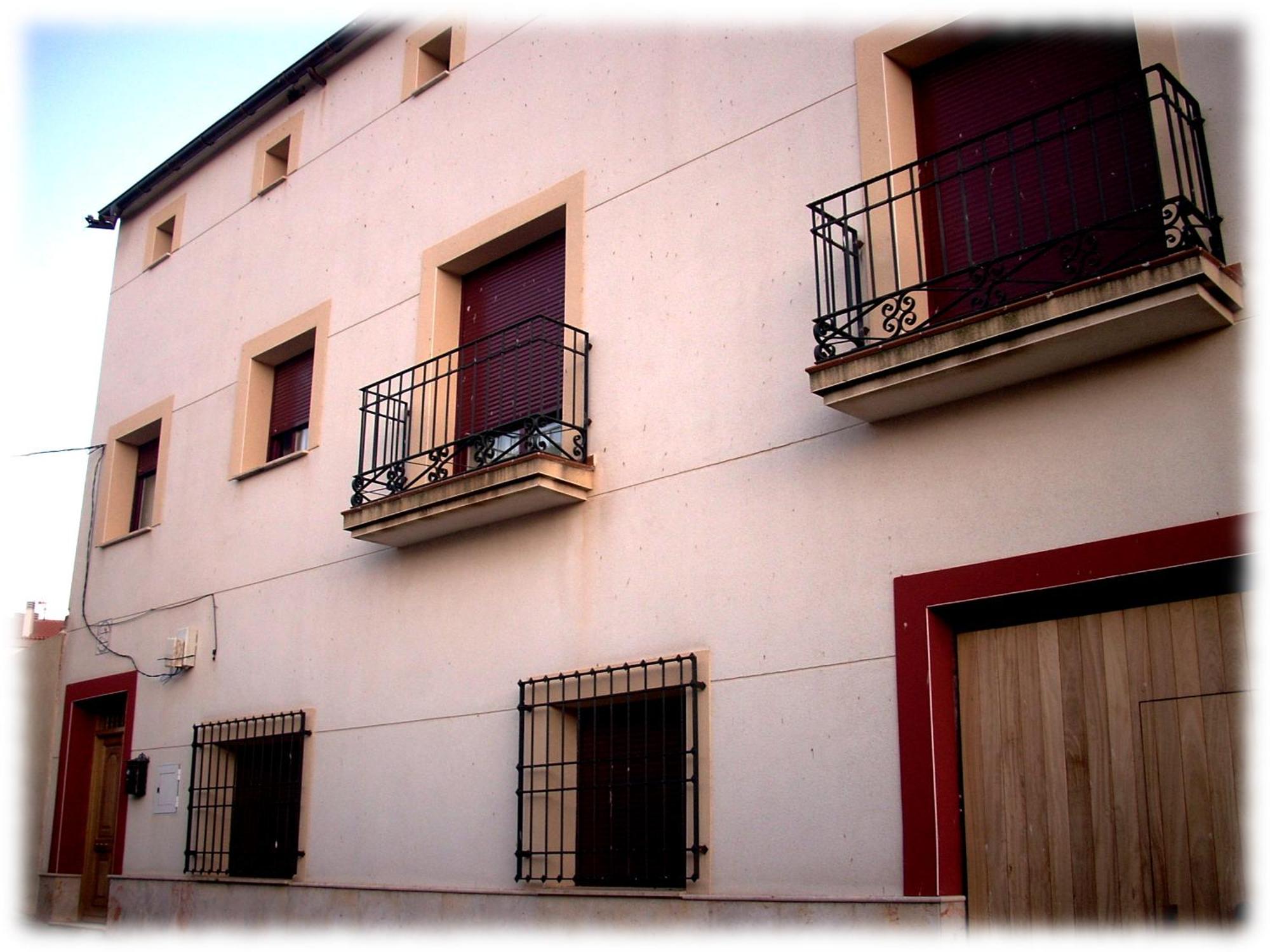 Pensión Centro Ornitológico El Primillar *