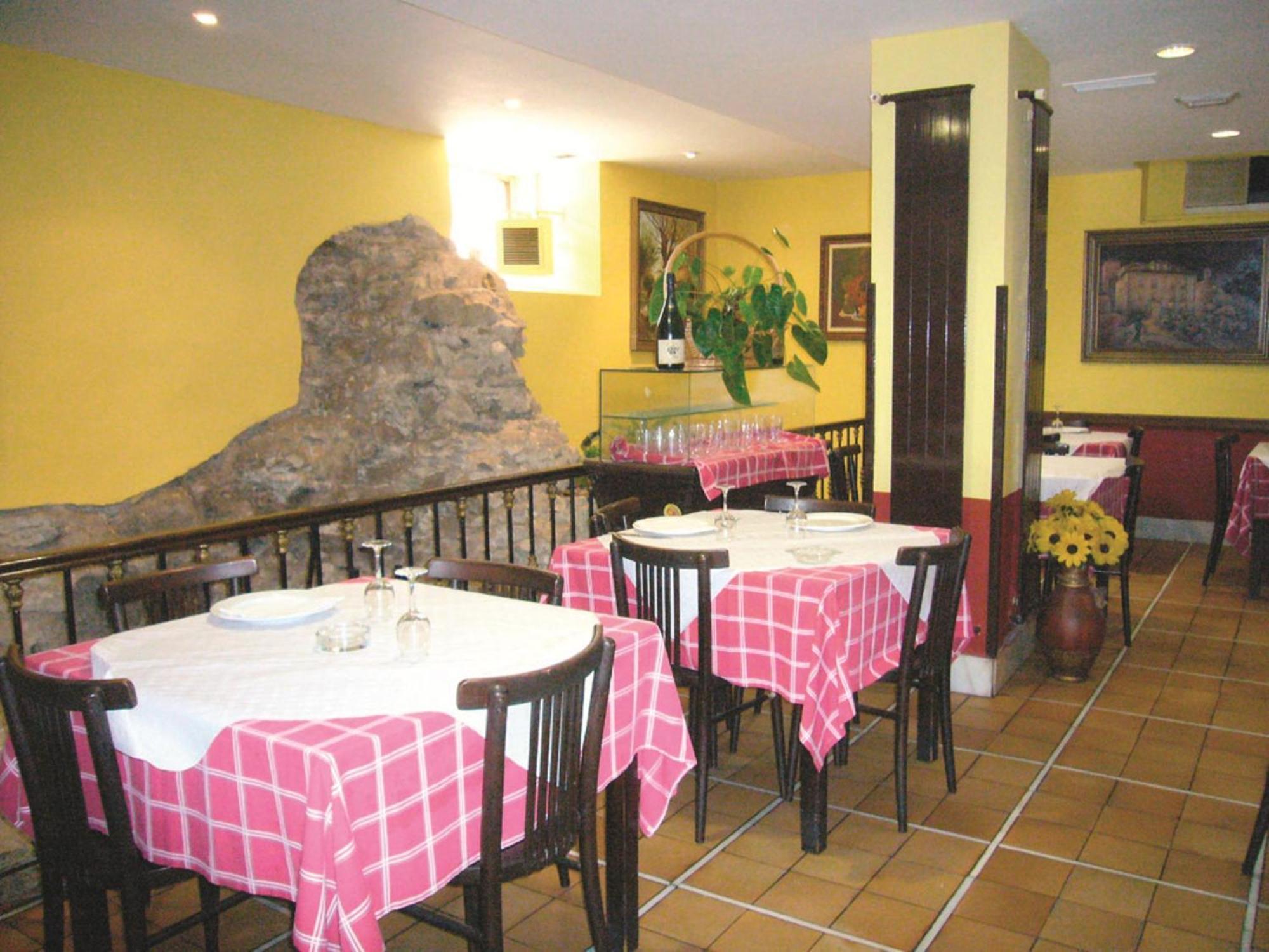 La Casona De Jovellanos Gijón