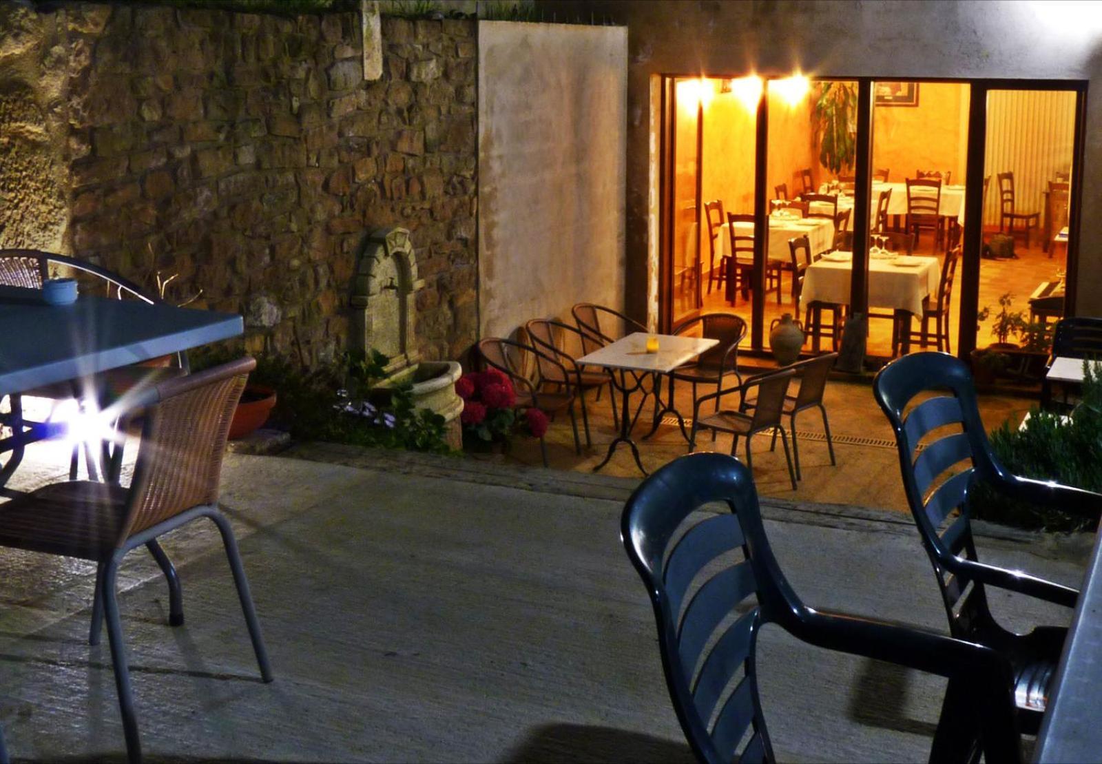 Guest house La Fuente 2*