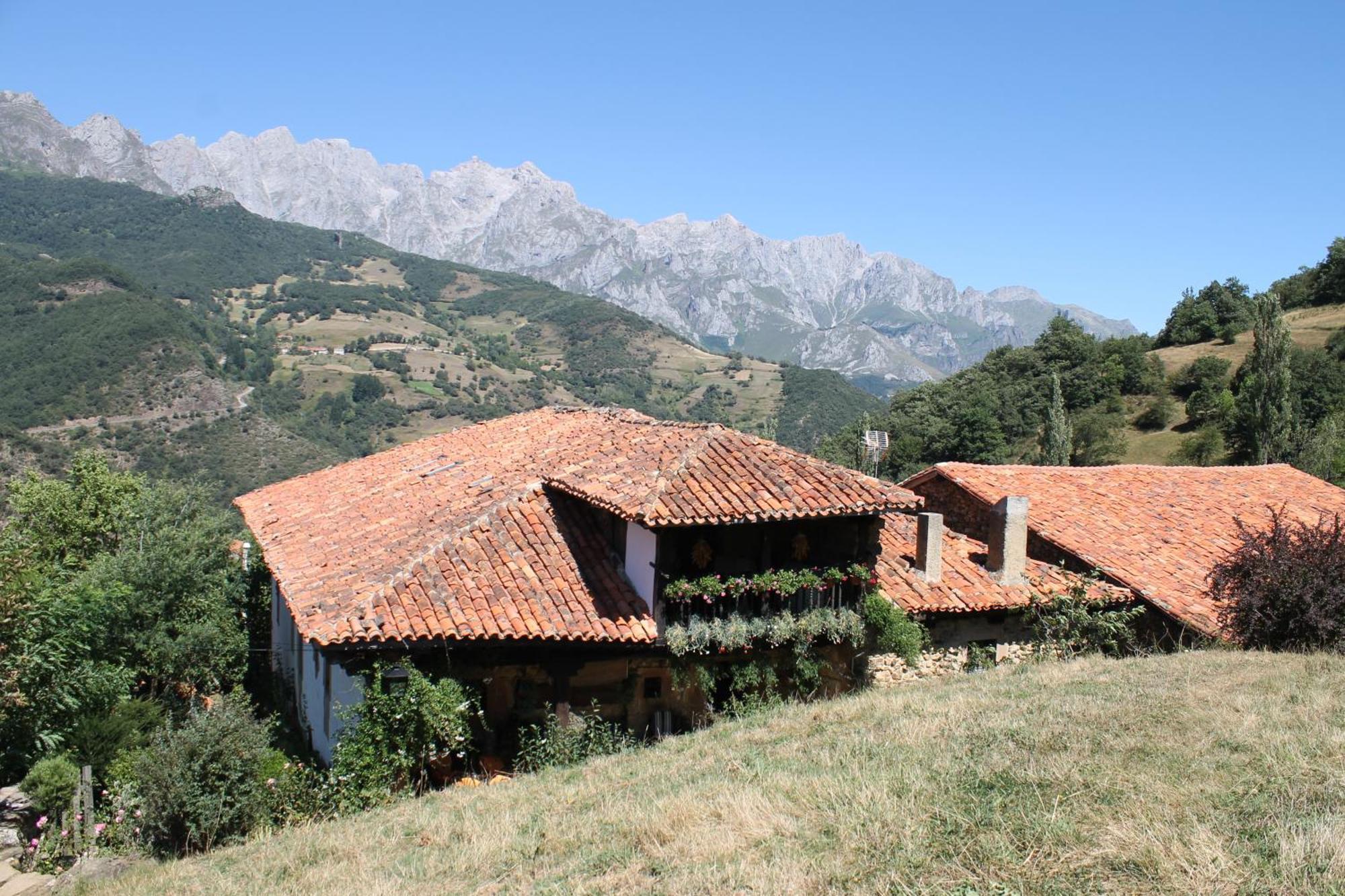 Country house Casona De Trevino Cosgaya
