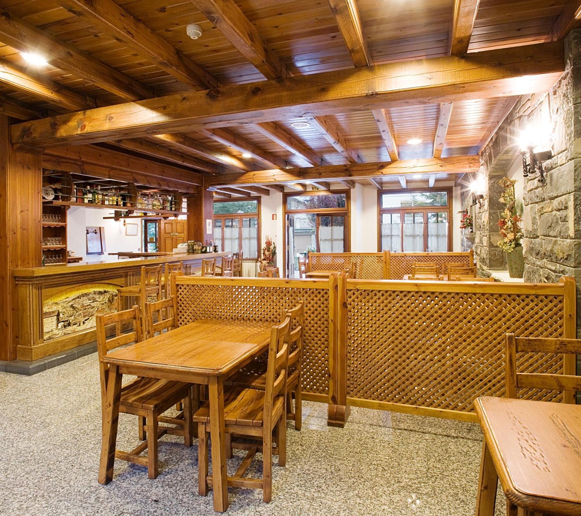 Hotel Latre *