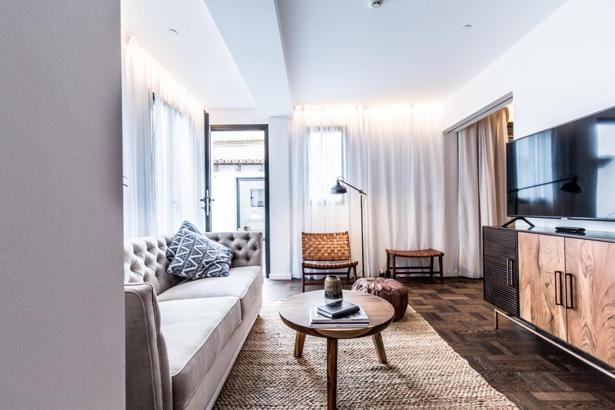 Apartahotel Terreno Studios 4*