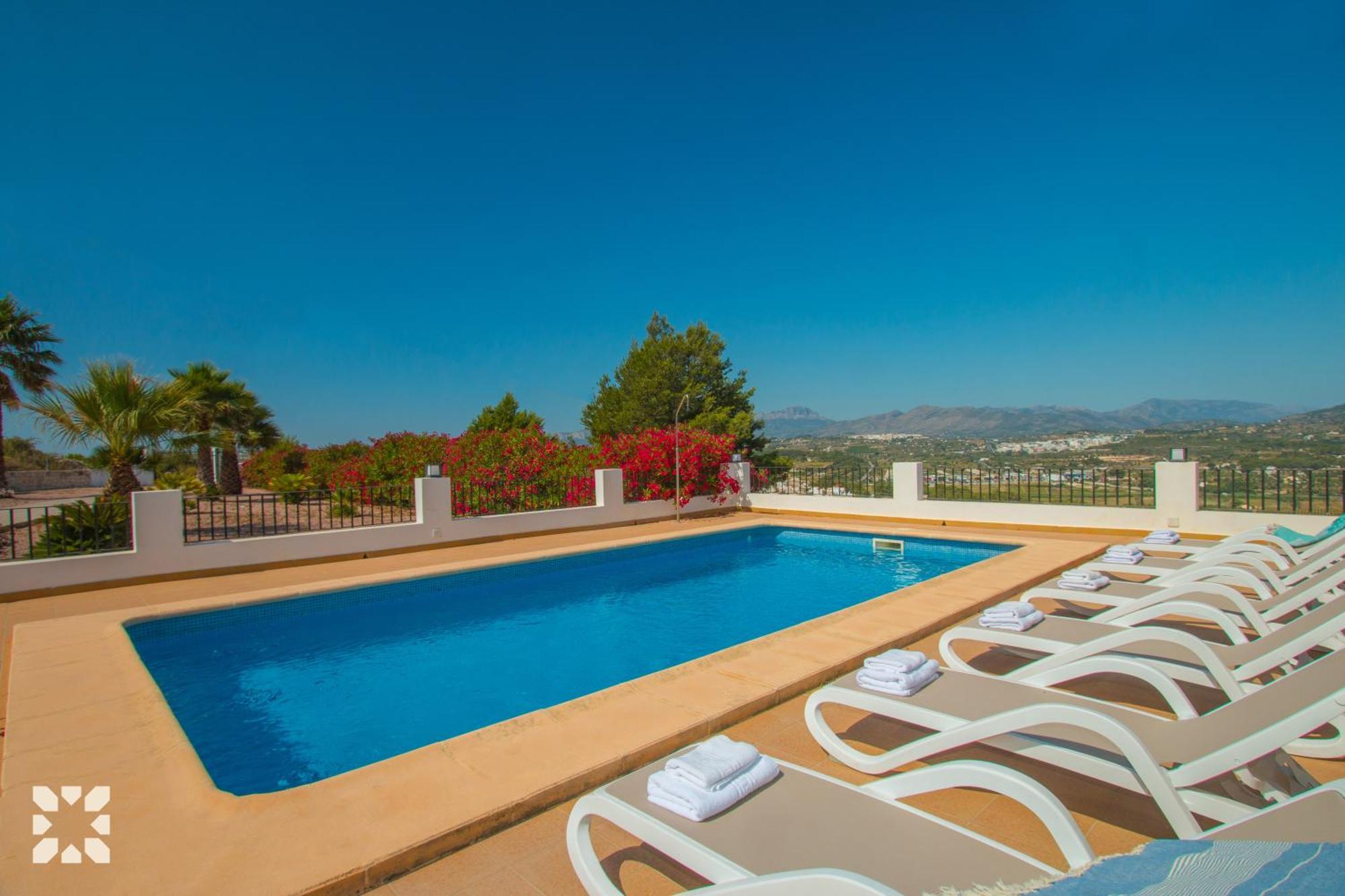 Villa Sapphire By Abahana *