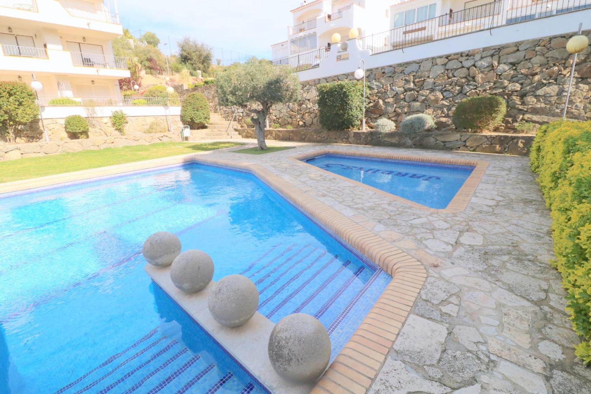 Apartamento Jardins Iii Rosas
