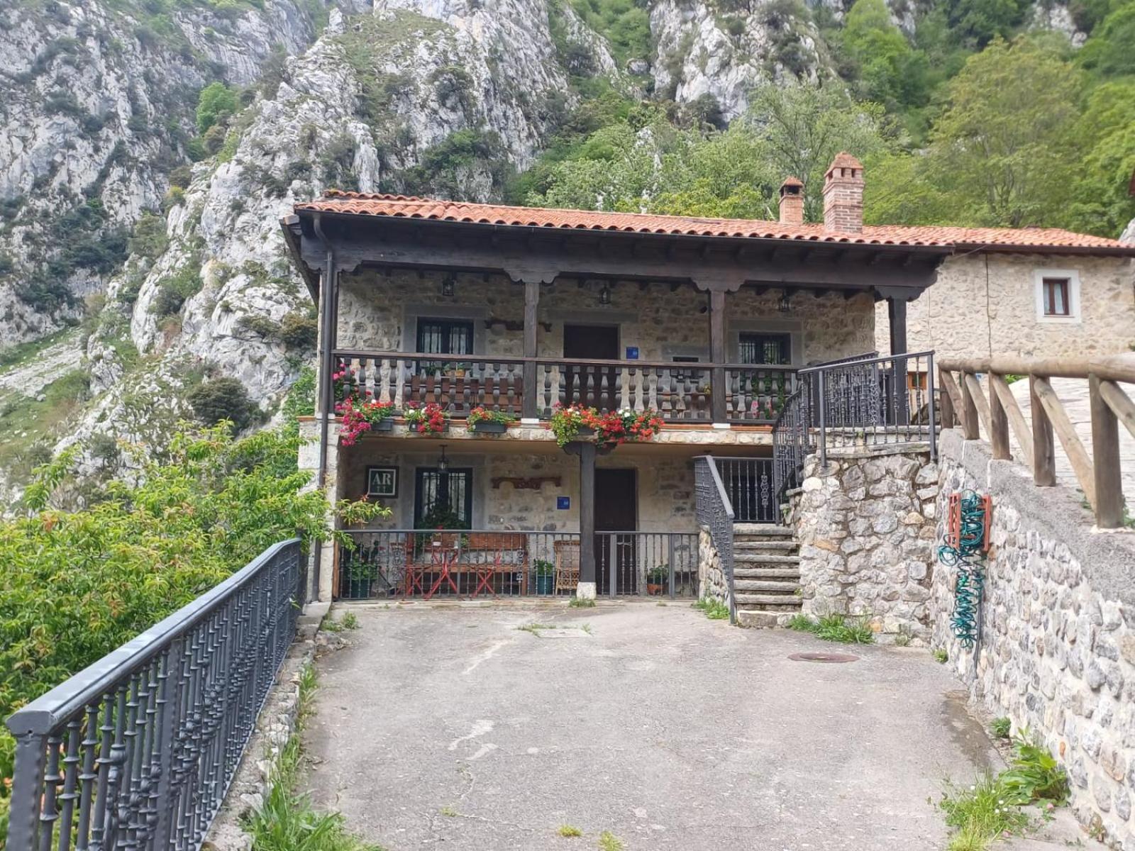 Apartamento El Portal Del Abuelo 1 Arenas De Cabrales