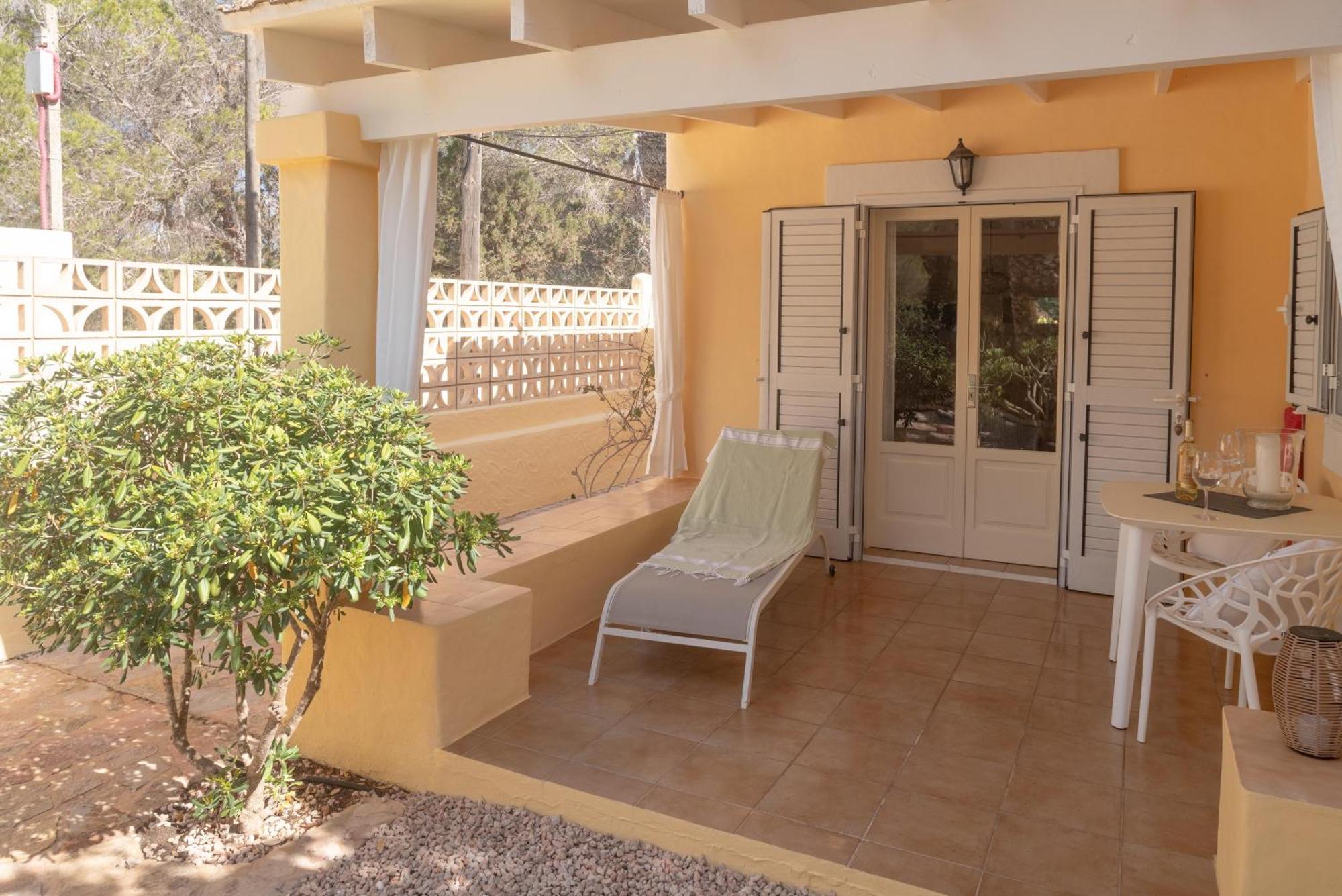 Casa Amarilla Playa de Migjorn