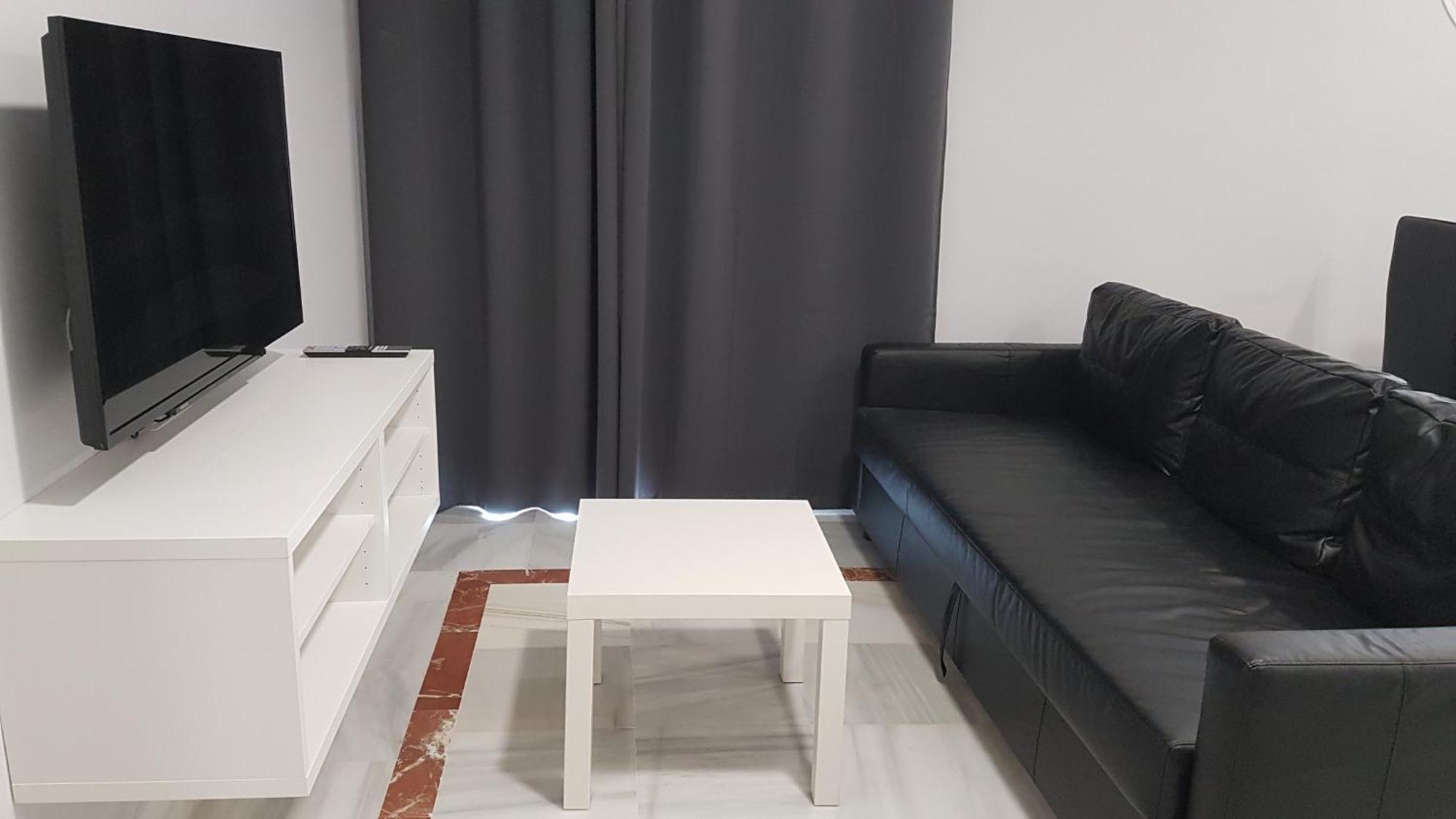 Apartment Llaves Del Salvador