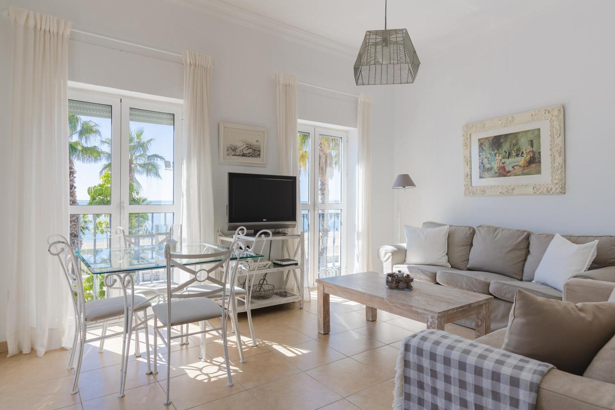 Apartamento Con Encanto En Primera Linea De Playa *
