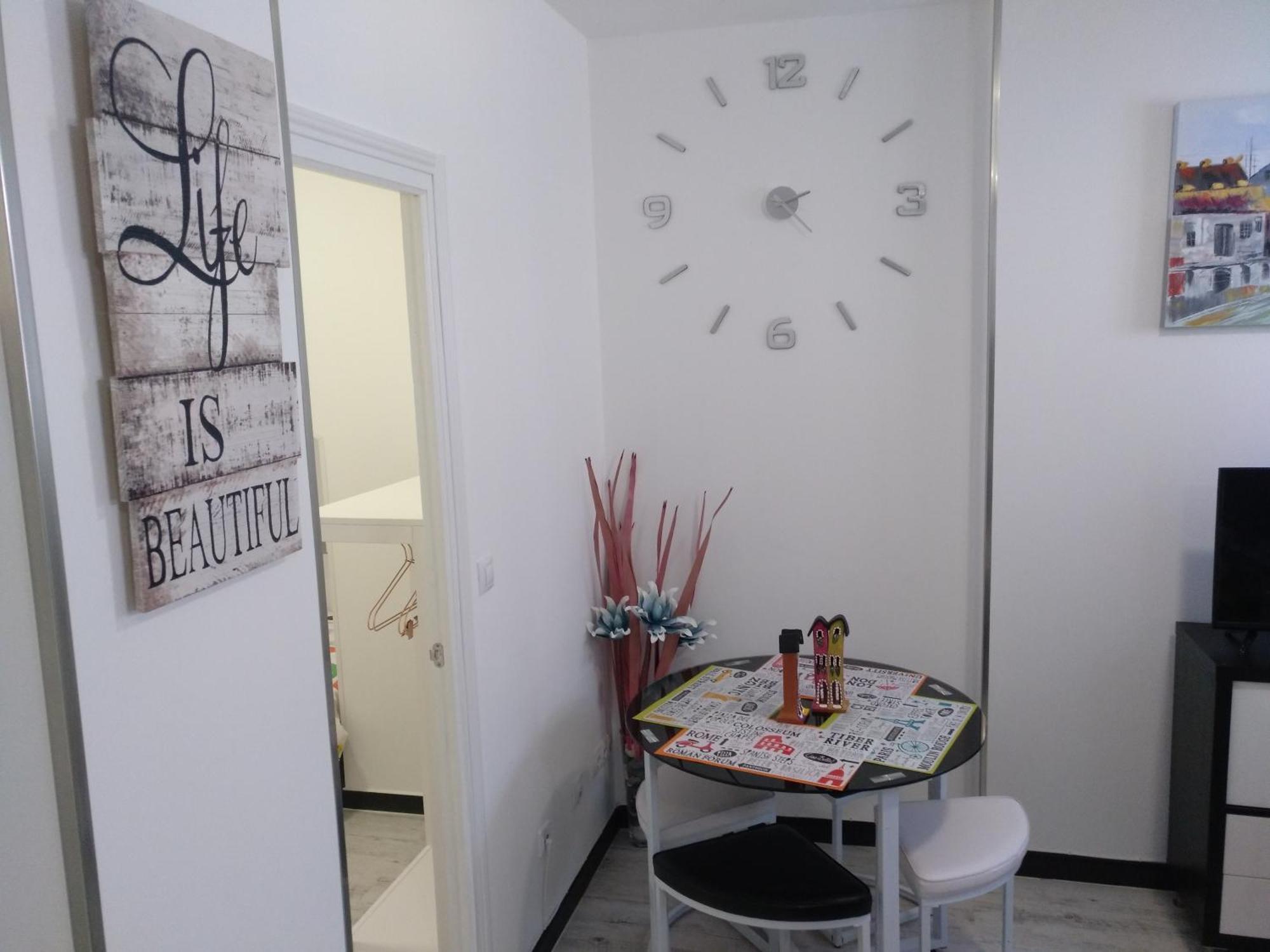 Apartment Cigueena 1 *