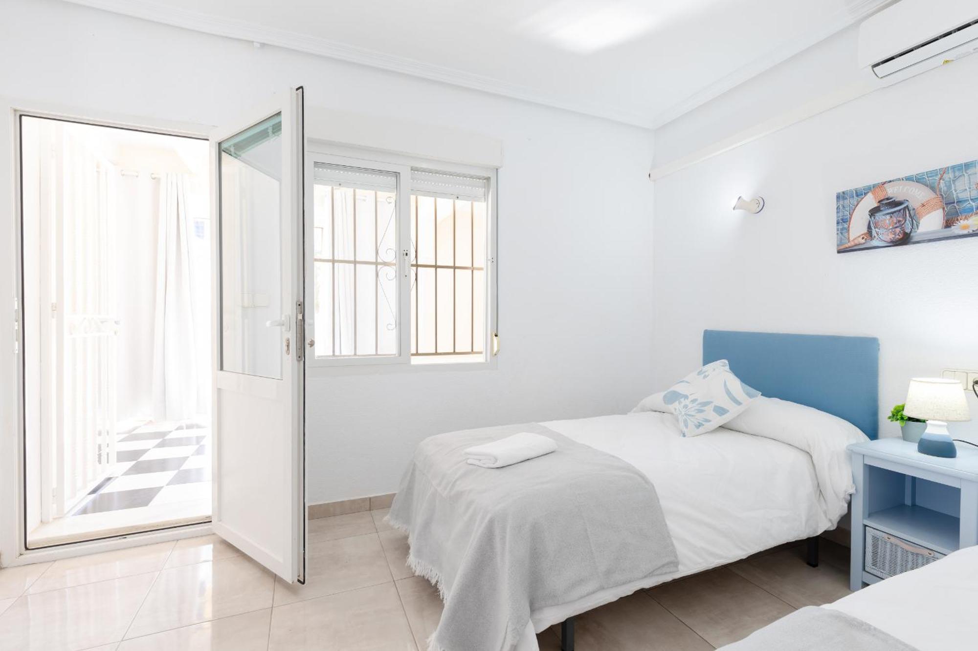 Villa Fidalsa Grand Mediterranean Beachfront Playa Flamenca