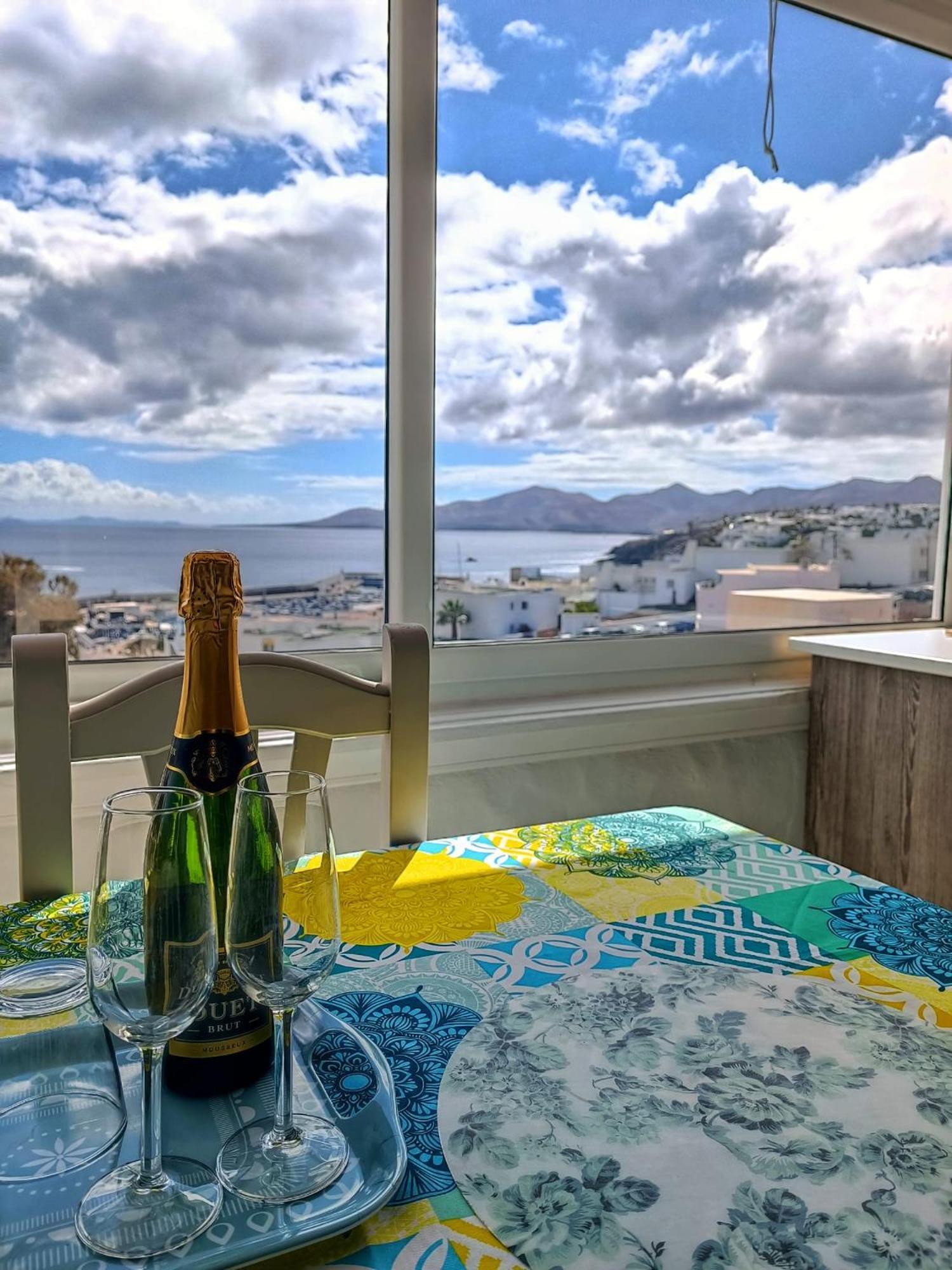 Apartment Wonderful Sea View In Puerto Del Carmen Puerto del Carmen (Lanzarote)