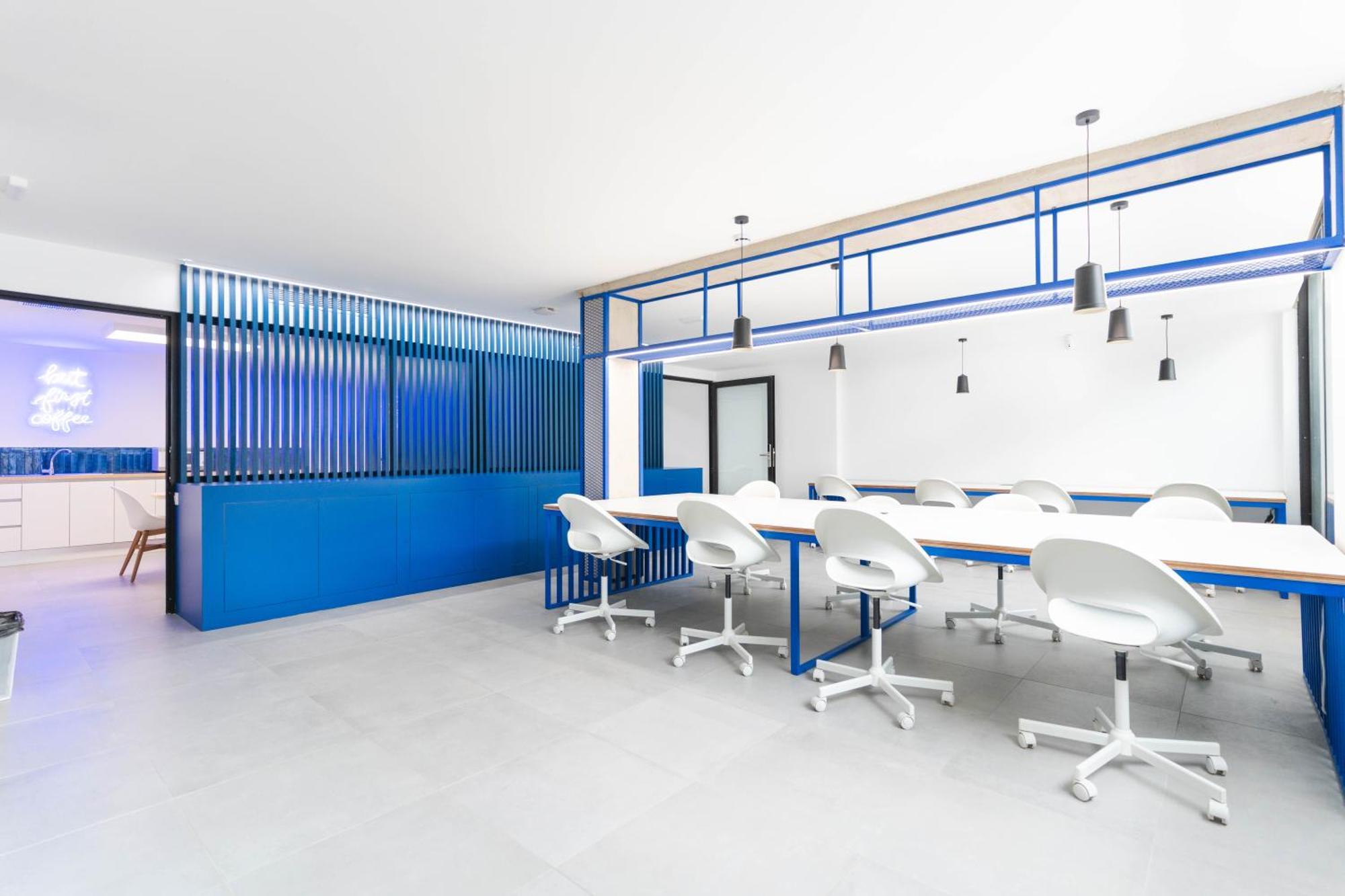 Esmeralda Homes By Livvo