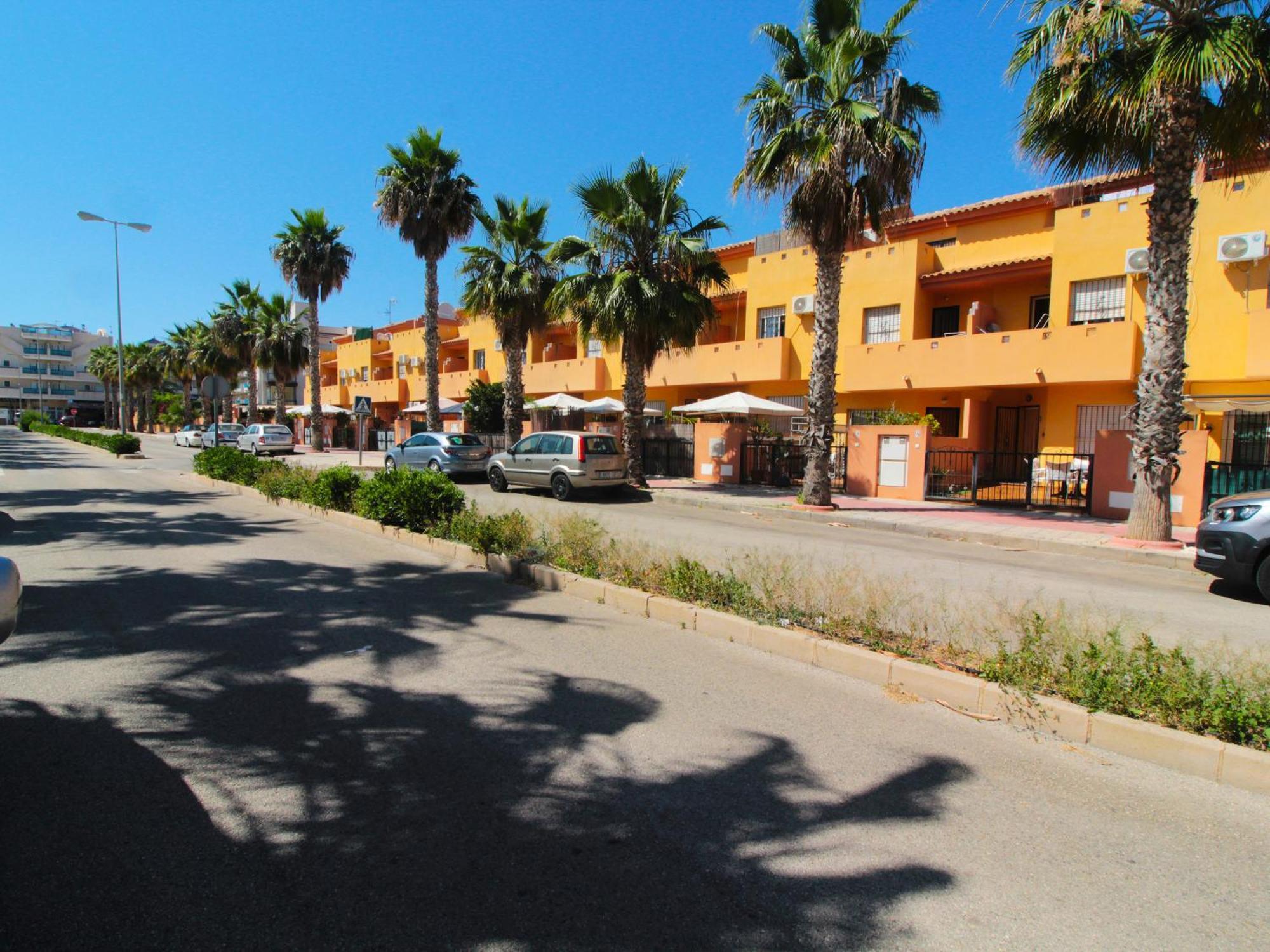 Сasa de vacaciones 3 Bedroom Duplex Cabo Roig Oriola (Orihuela)
