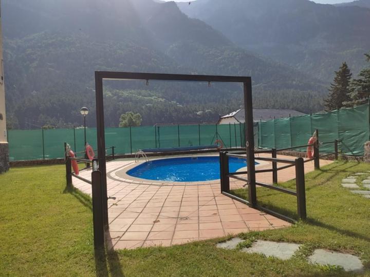 Apartment Collarada Avairent Estacion *