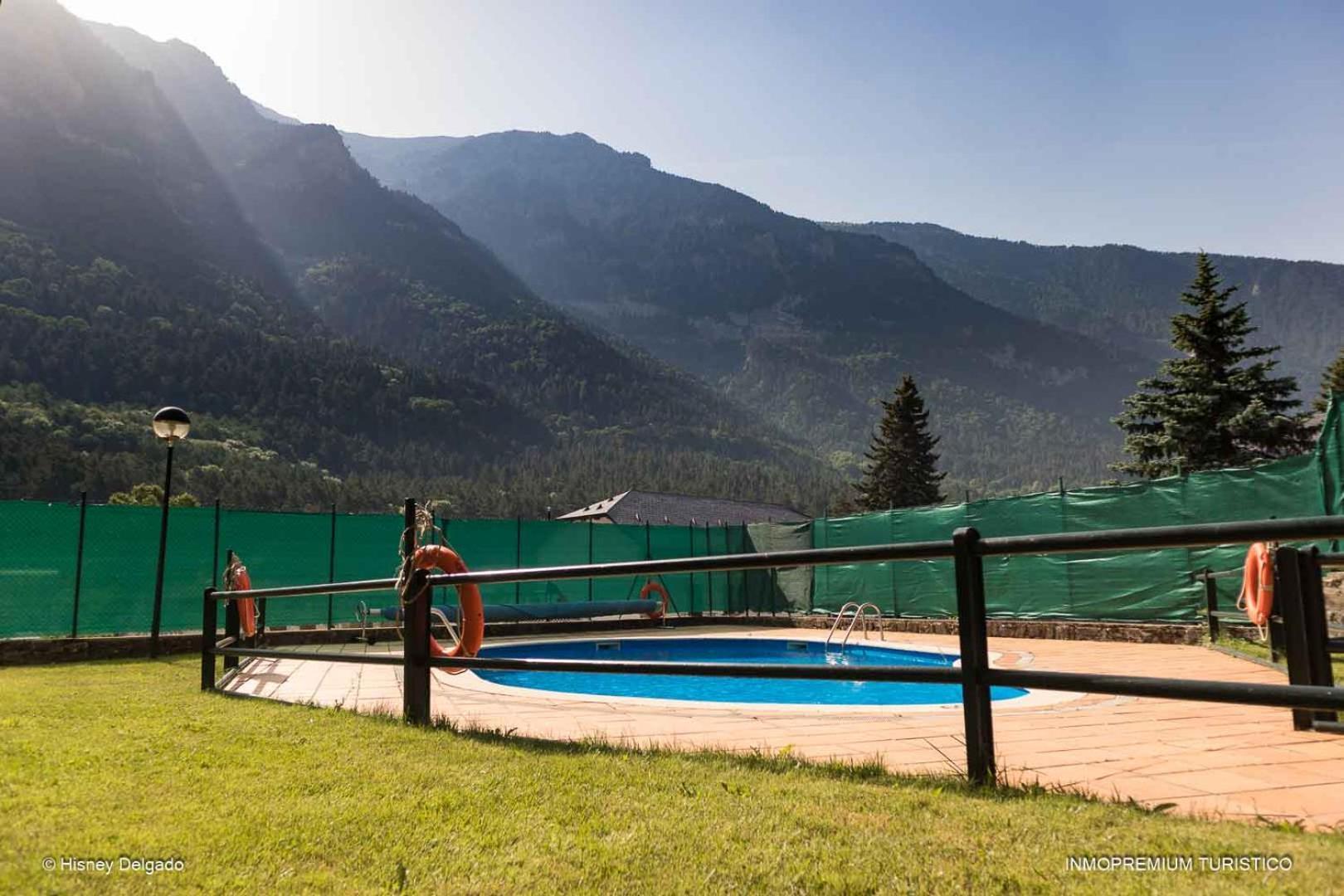 Apartment Collarada Avairent Estacion