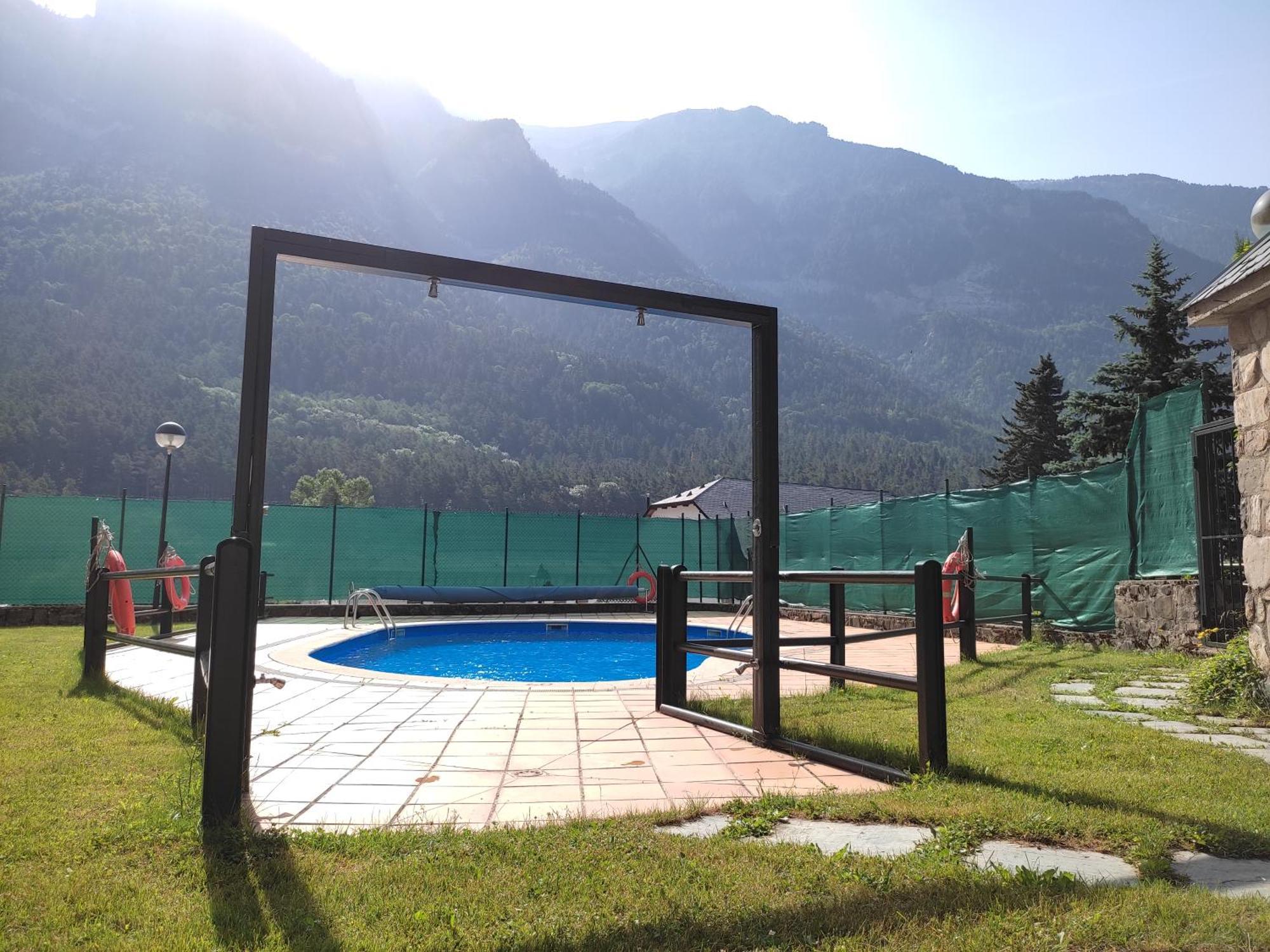 Apartment Collarada Avairent Estacion *