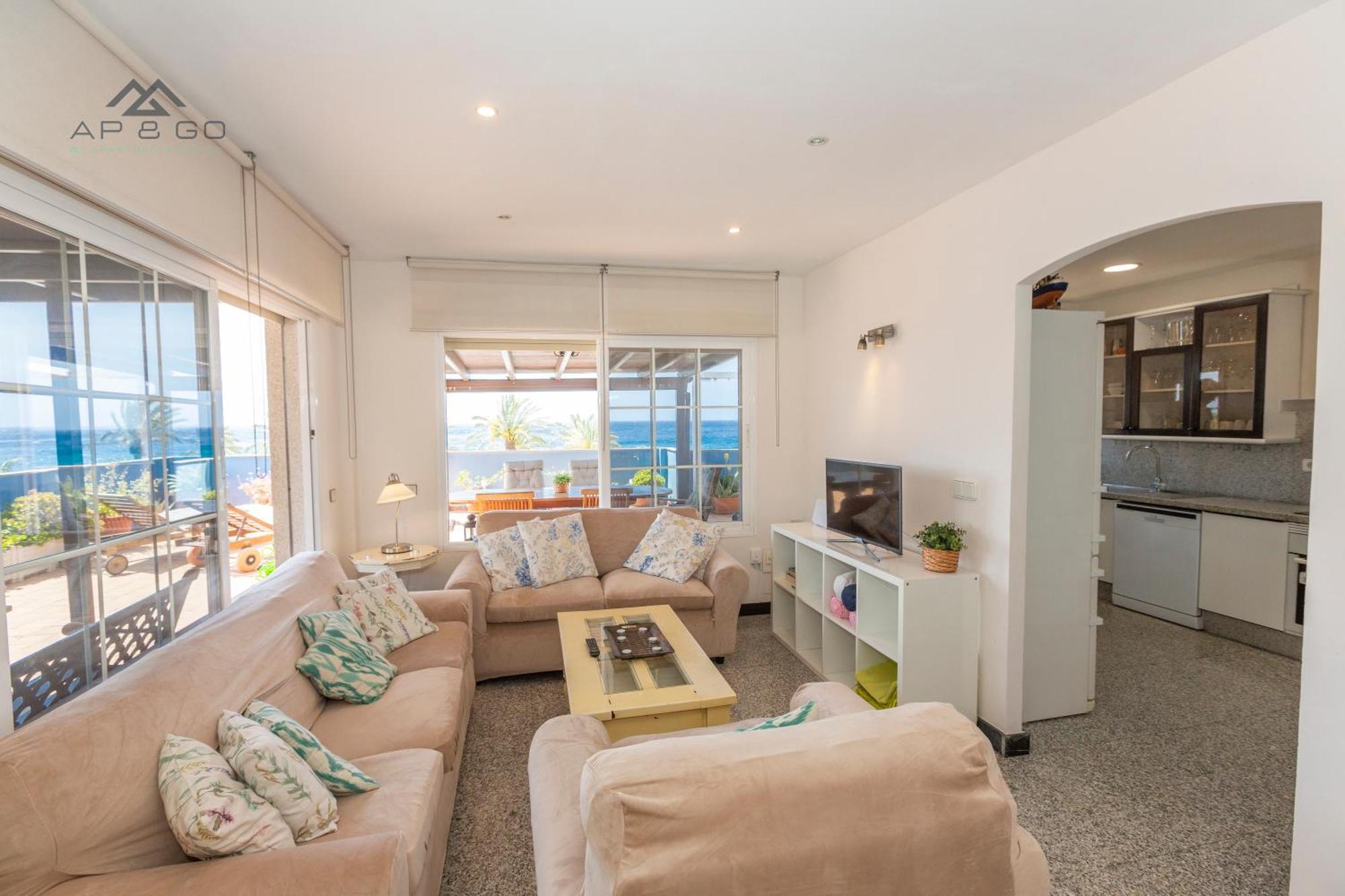 Duplex Beachfront Andres Segovia
