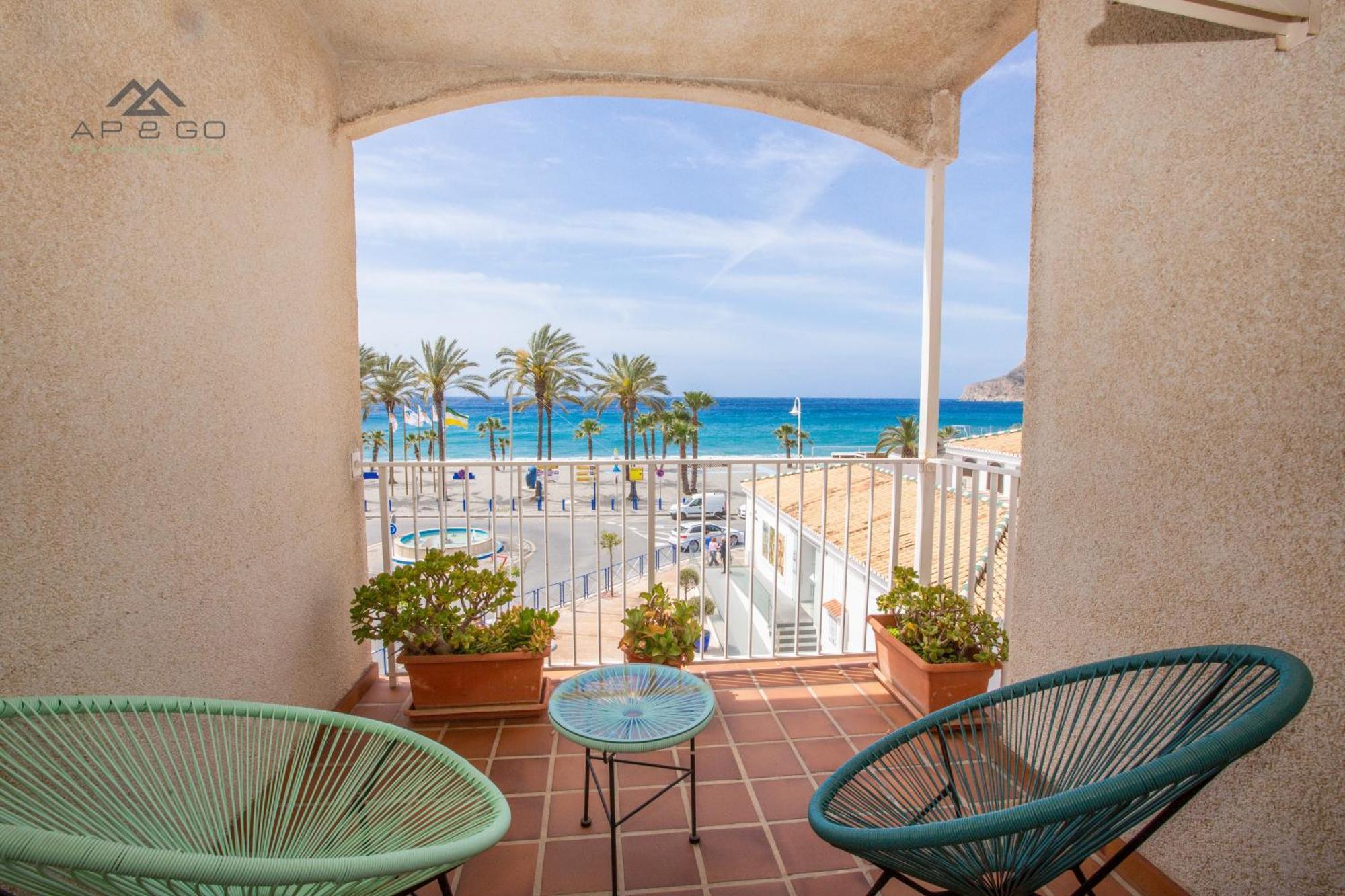 Duplex Beachfront Andres Segovia La Herradura (Granada)