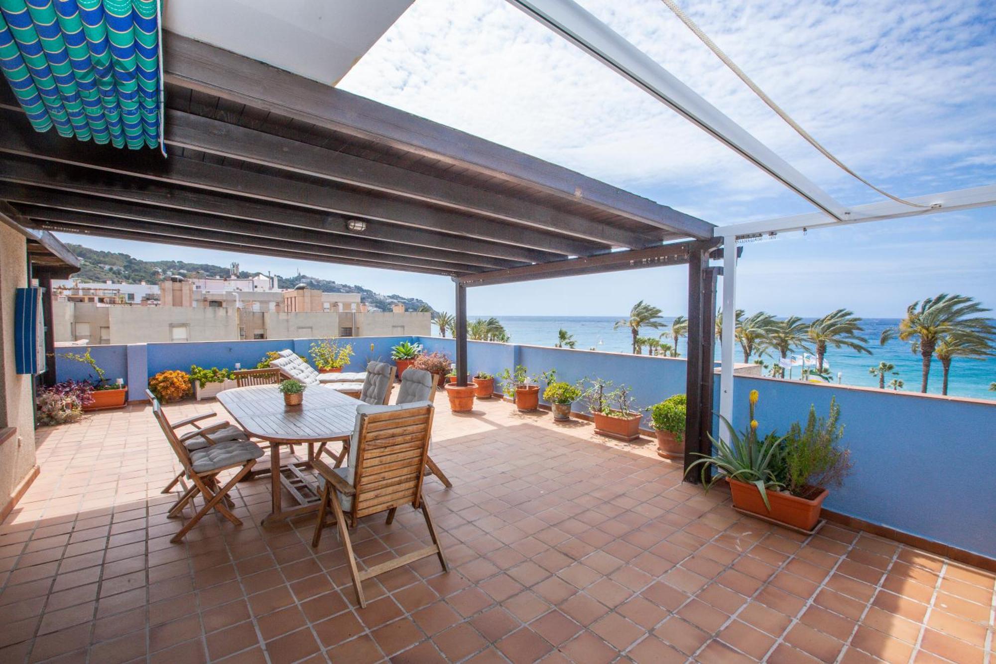 Duplex Beachfront Andres Segovia La Herradura (Granada)