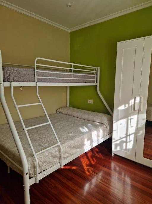 Amplia Casa Familiar Pontevedra