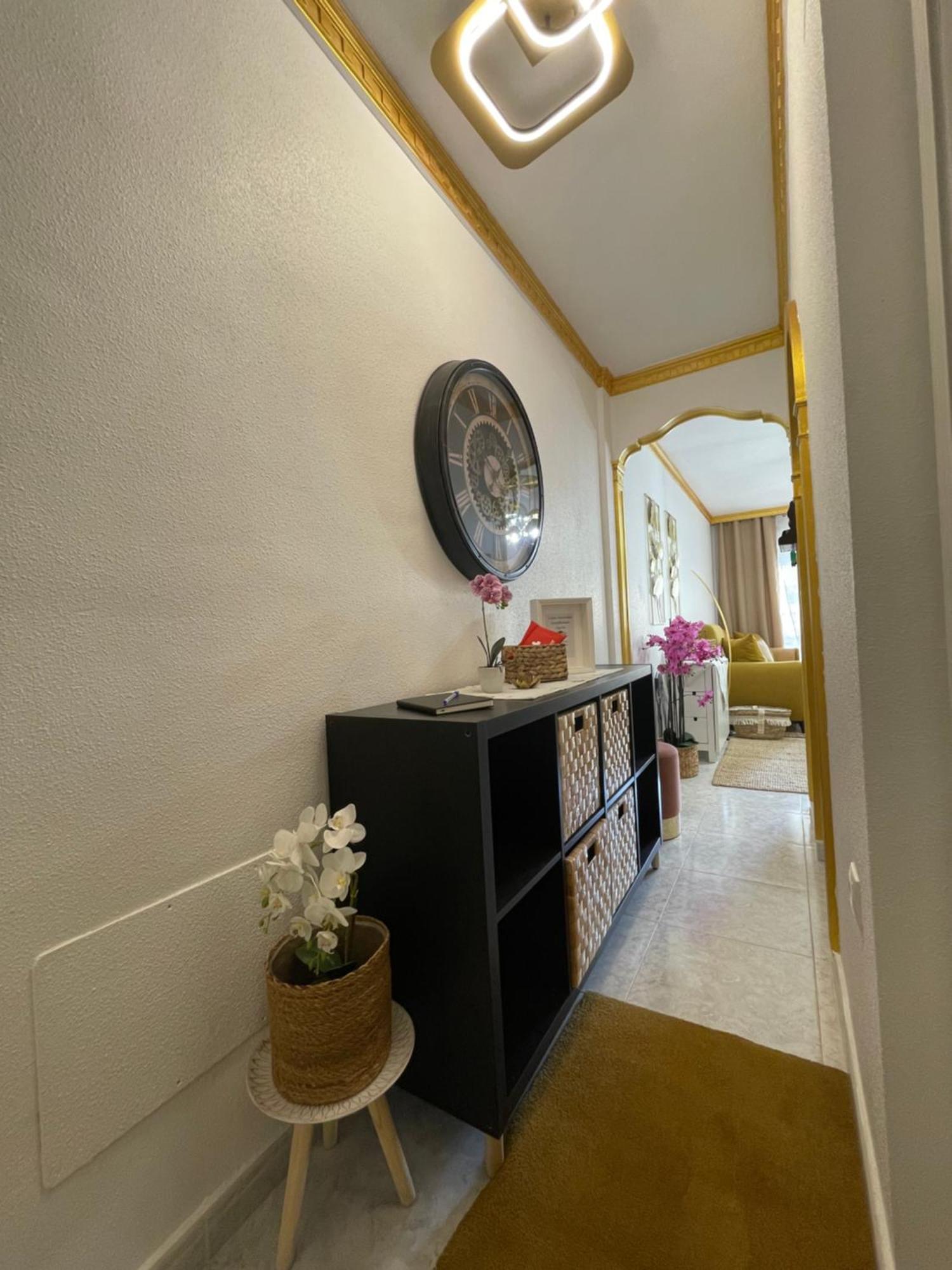 Casa Amarela Guesthouse, Algorfa