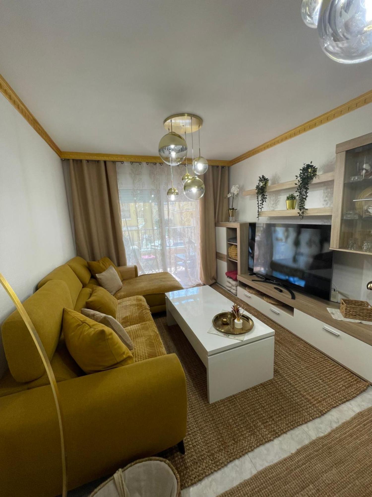Apartment Casa Amarela Guesthouse, *
