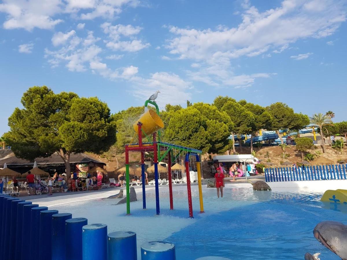 Apartamento Rosa Del Mar Playas De Atico En Primera Linea De Playa Piscina Al Aire Libre Aparcamiento Gratuito Wifi Muy Rapido Acogedor Con Calefaccion