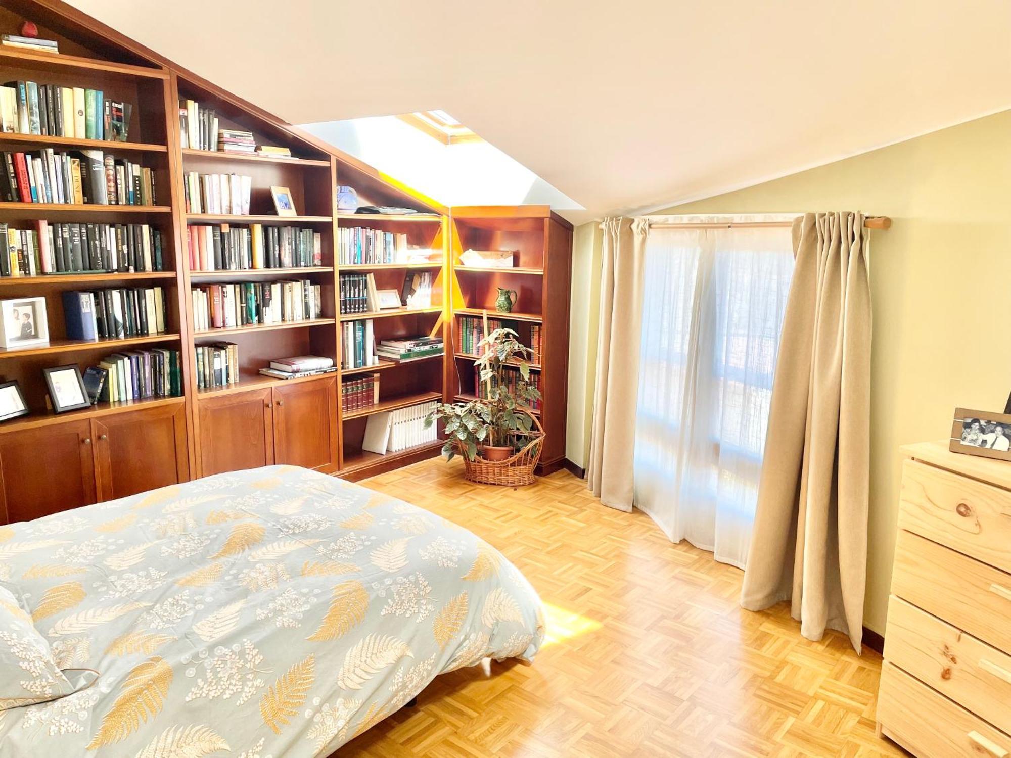 La Casa De Libros