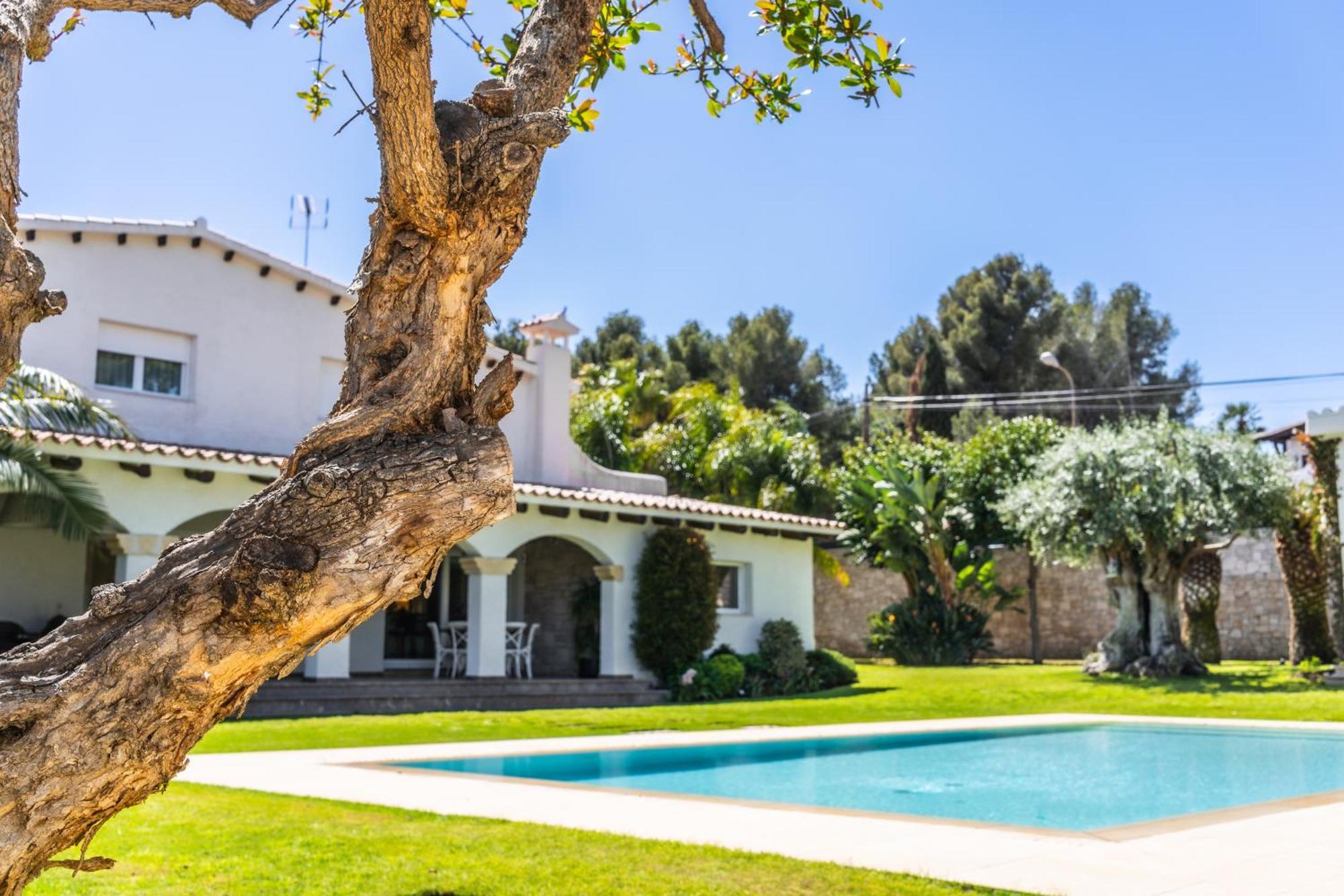 Stella Maris Luxury 4br Pool Roda de Berà (Roda de Bará)