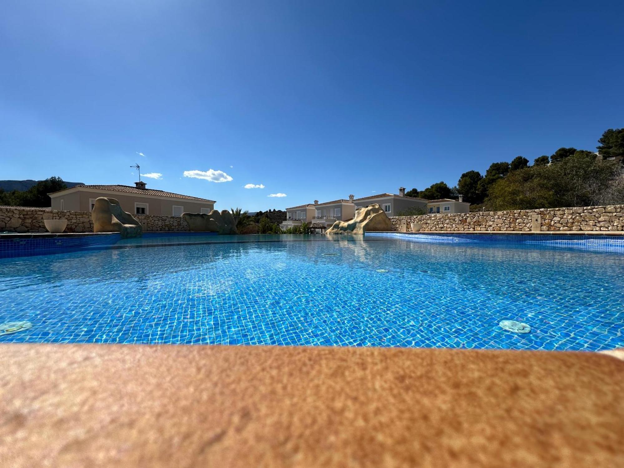 Сasa de vacaciones Cala-azul Y Jacuzzi Calpe