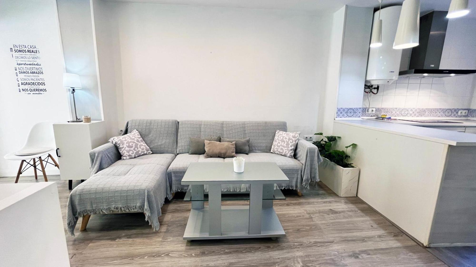 Apartamento A 5 Minutos De La Playa Con Terraza En Málaga
