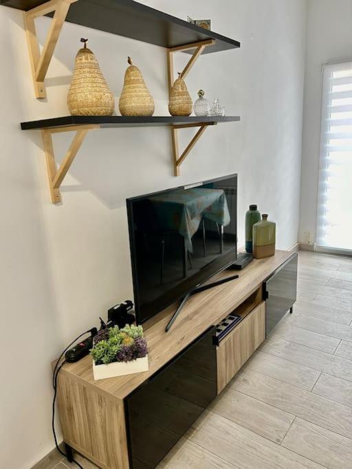 Apartment Centrico Bien Ubicado 5, 3 Hab