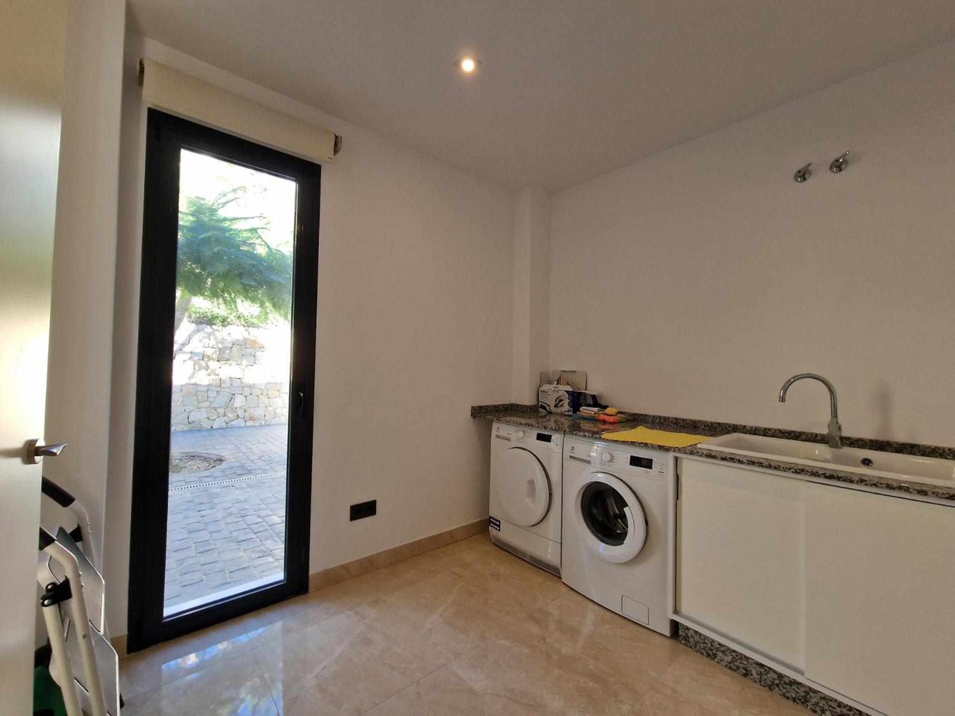 Villa Lujo Con Vistas Al Mar Dulcinea By El Conserje, Cerca Del Puerto Y Sus Servicios *